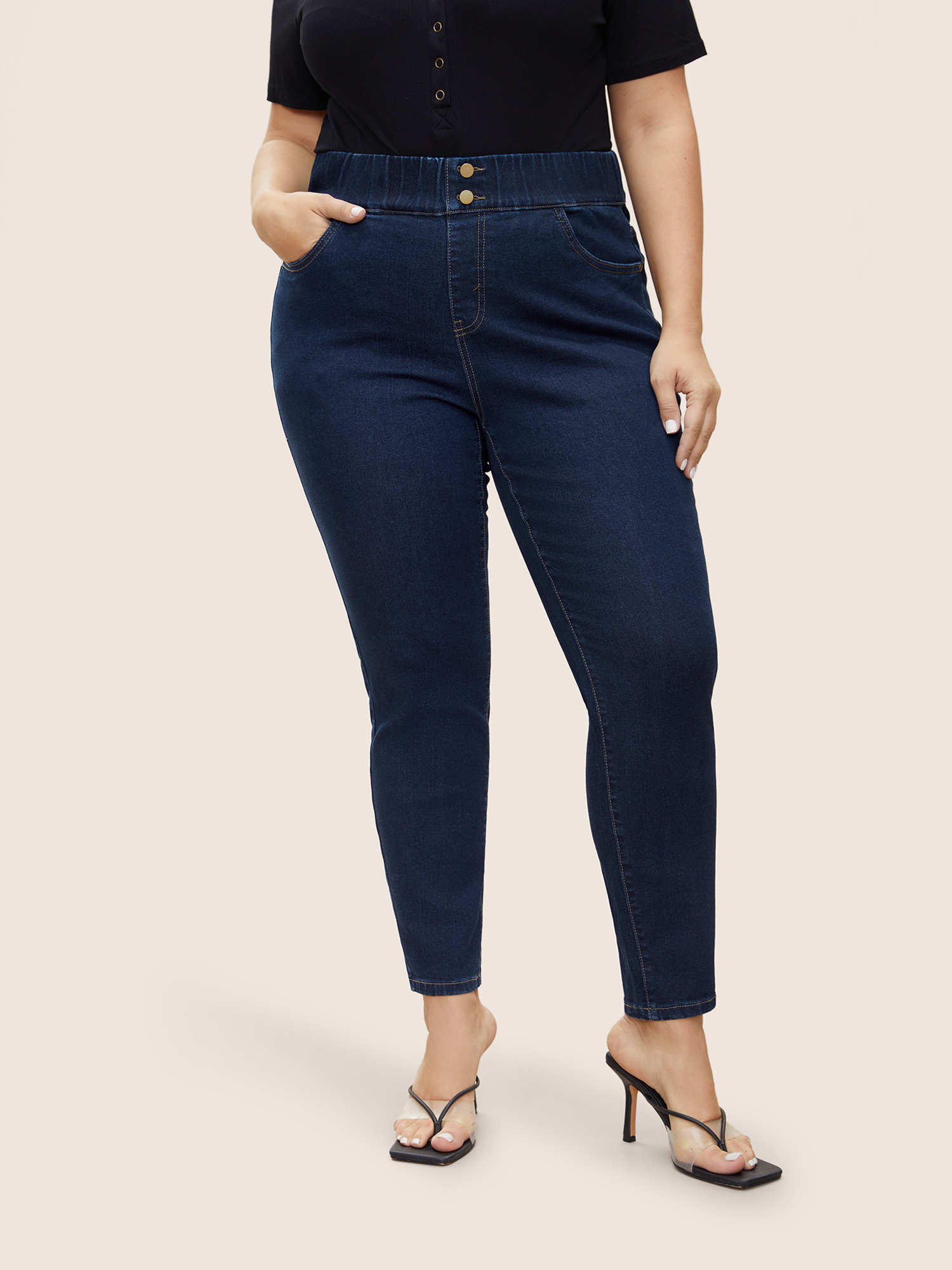 

Plus Size Elastic Waist Full Length Button Detail Jeans Women Indigo Casual Plain Non High stretch Slanted pocket Jeans BloomChic