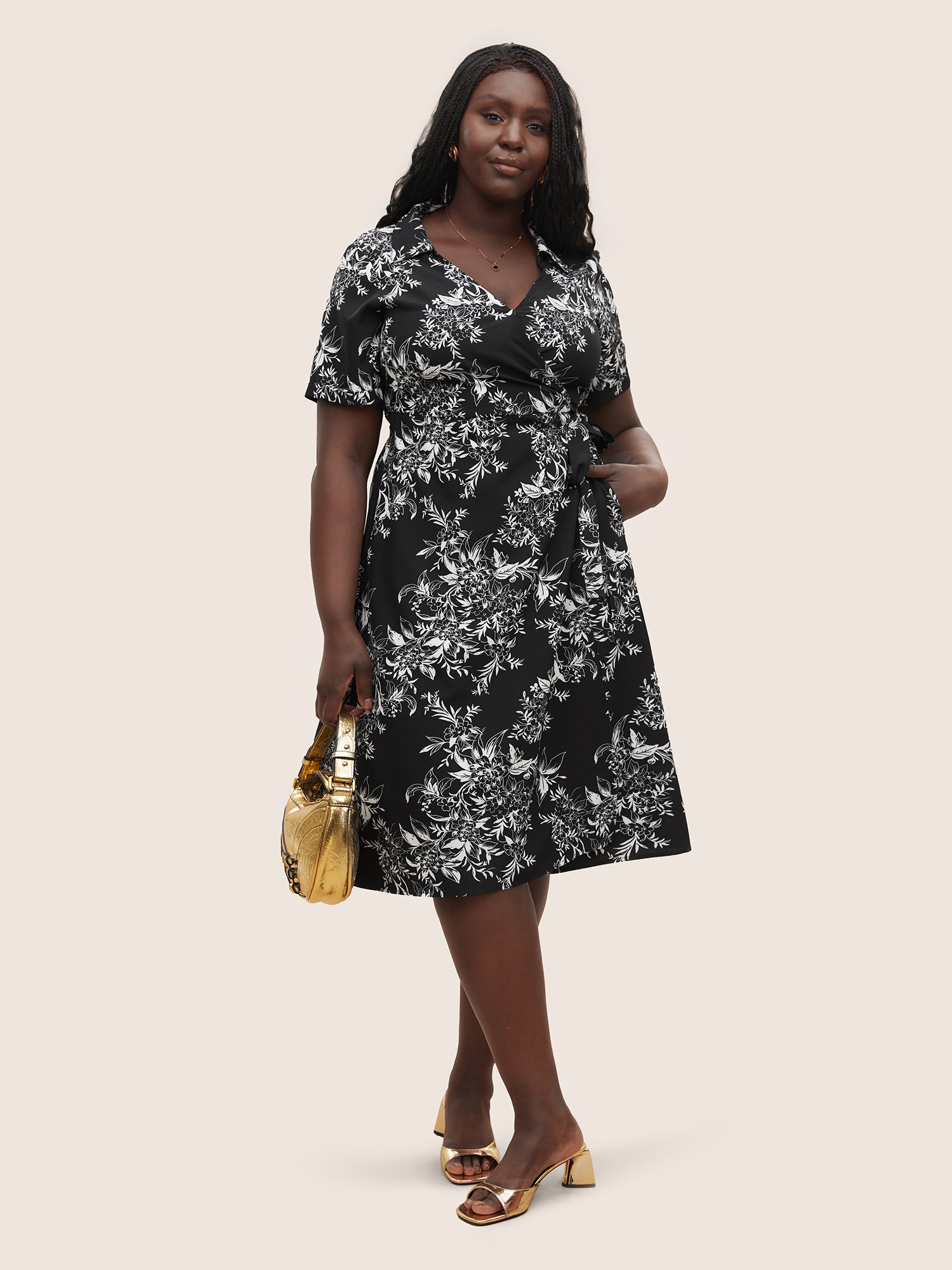 

Plus Size Silhouette Floral Print Ties Lapel Collar Dress Black Women At the Office Non Lapel Collar Short sleeve Curvy Midi Dress BloomChic