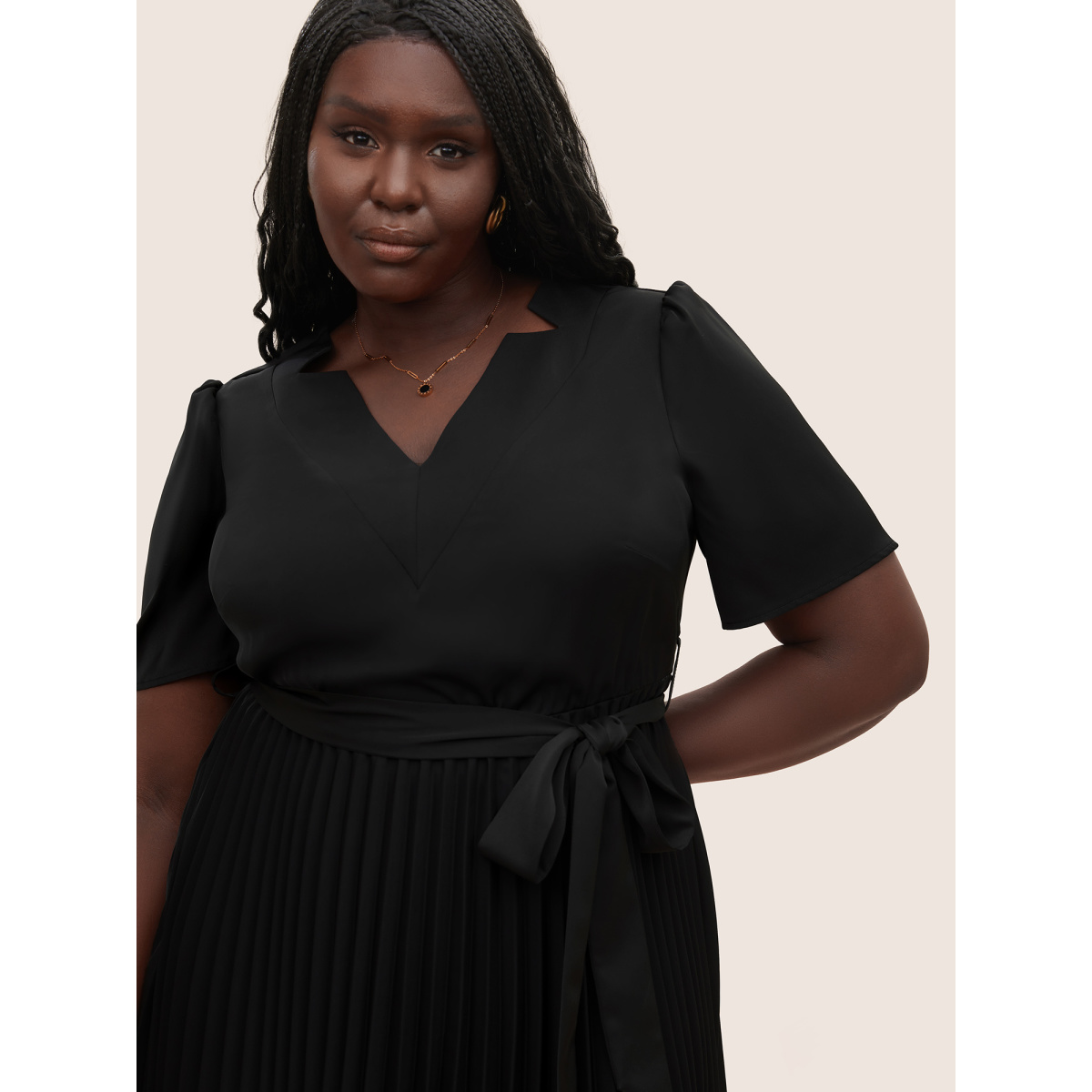 

Plus Size Solid Pleated Buckle Detail Belted Dress Black Women Non Curvy Midi Dress BloomChic