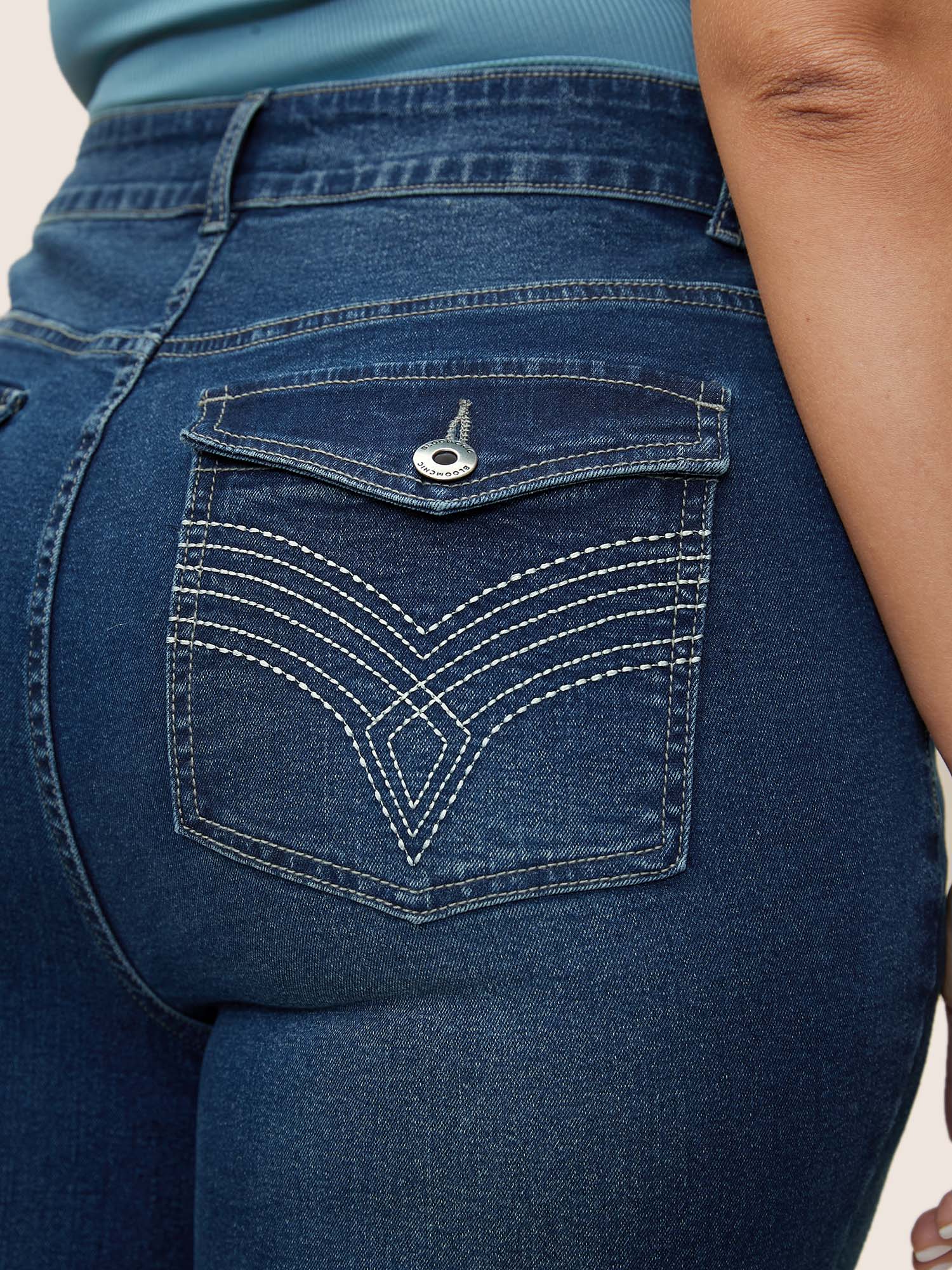 Plus Size Plain Pocket Embroidered Skinny Jeans Women Indigo Casual Plain Non High stretch Slanted pocket Jeans BloomChic 14/1X 