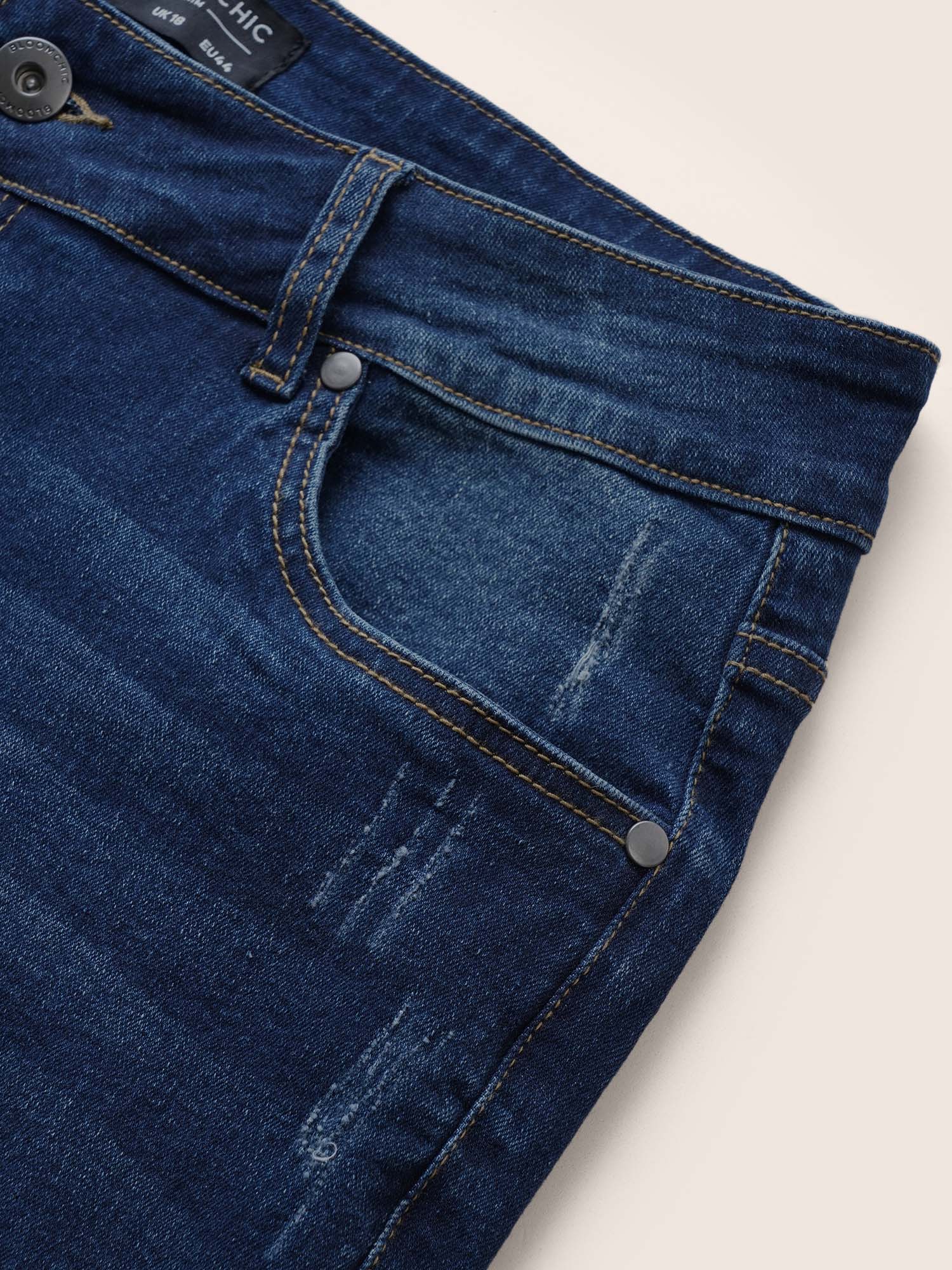 Plus Size Roll Hem Pocket Bodycon Denim Shorts Women Navy Roll Hem High stretch Everyday Slanted pocket Casual Denim Shorts BloomChic 16/1X 
