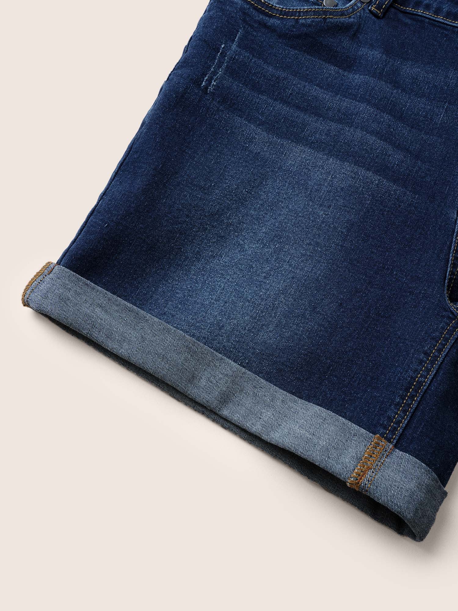 Plus Size Roll Hem Pocket Bodycon Denim Shorts Women Navy Roll Hem High stretch Everyday Slanted pocket Casual Denim Shorts BloomChic 16/1X 