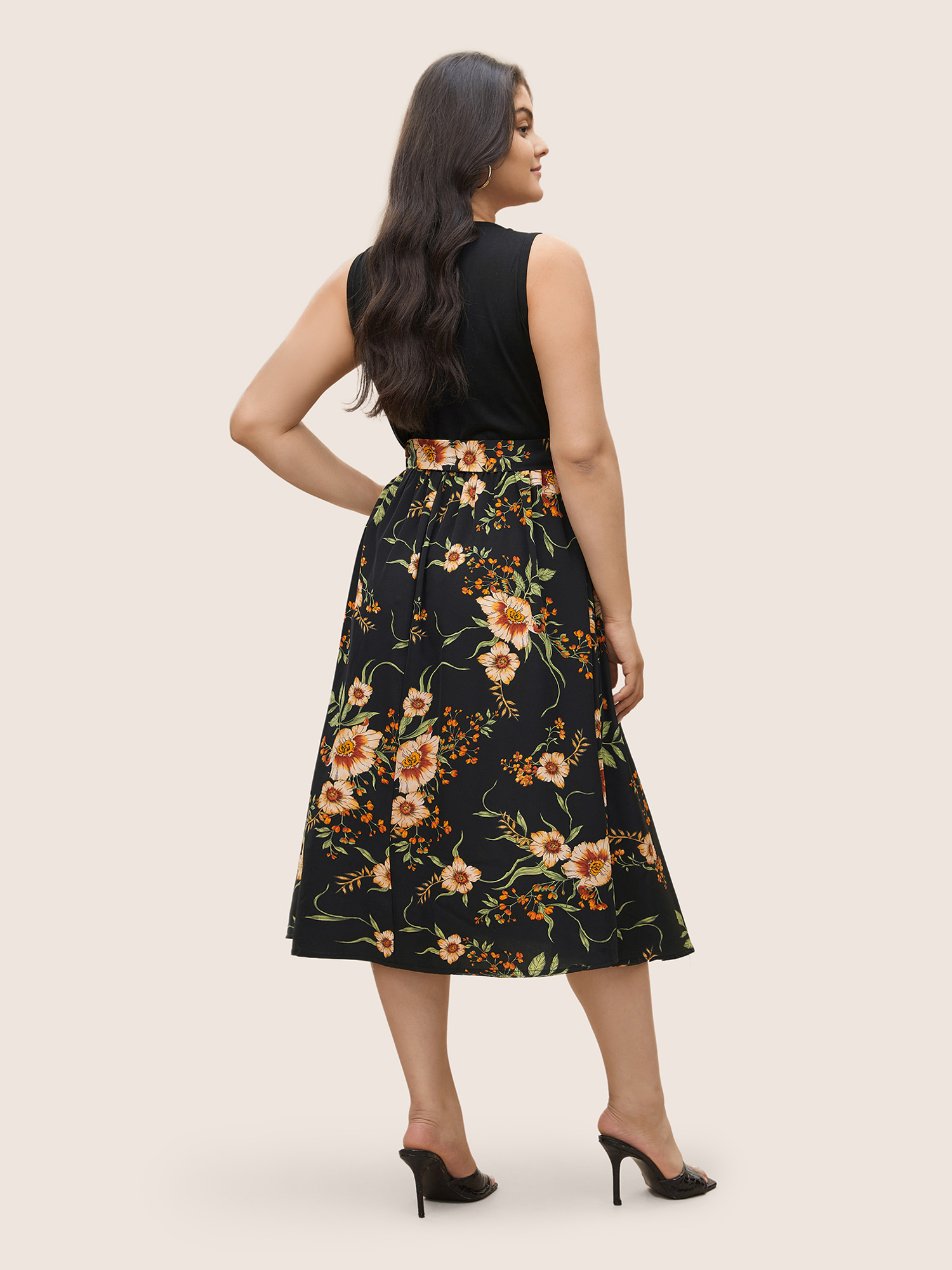 Plus Size Floral Patchwork Pocket Elastic Waist Sleeveless Dress Black Women Non Curvy Midi Dress BloomChic 14-16/1X 