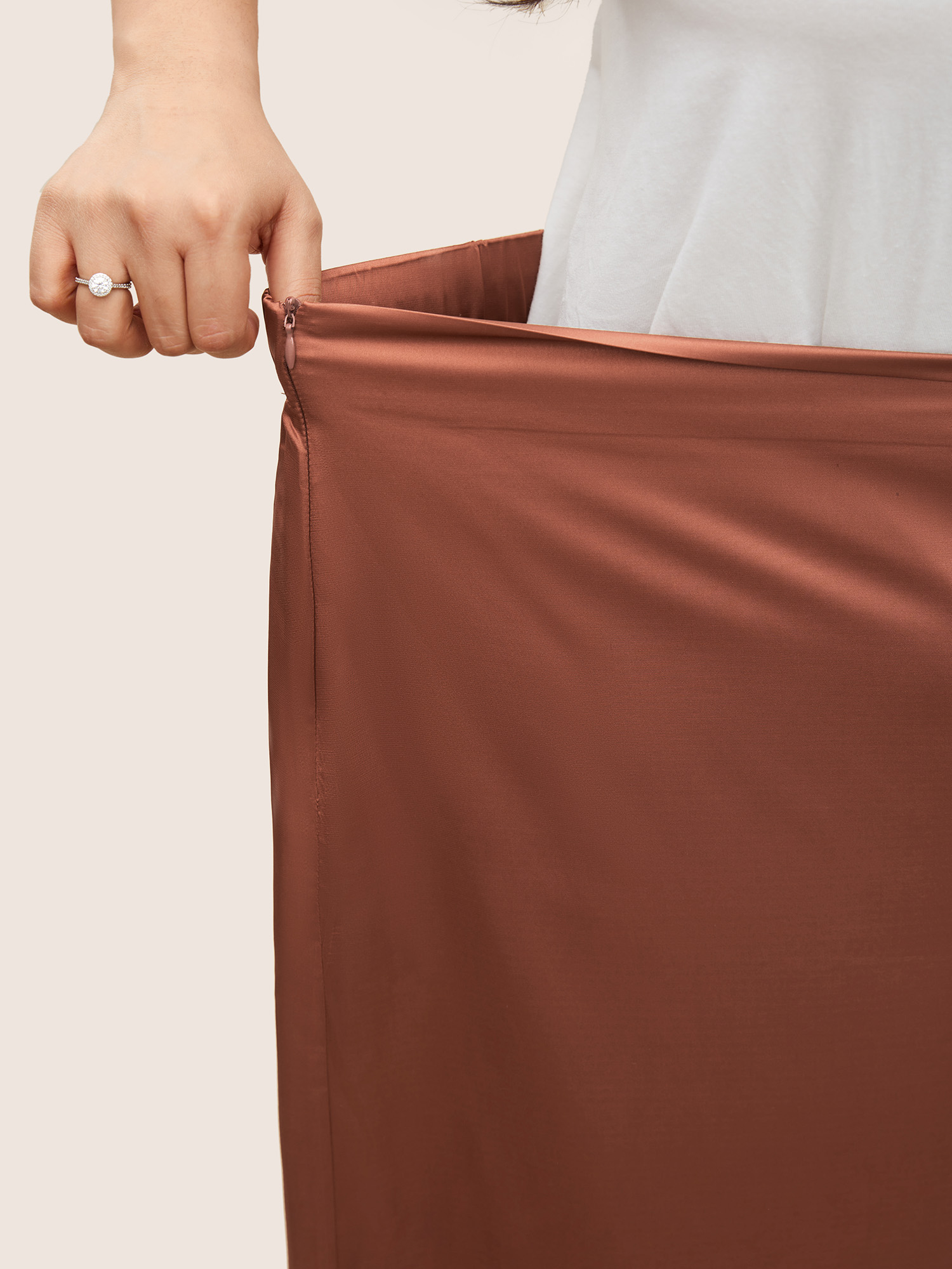 Plus Size Satin Split Side Elastic Waist Skirt Women Chocolate Elegant Non No stretch Everyday Skirts BloomChic 12/L 