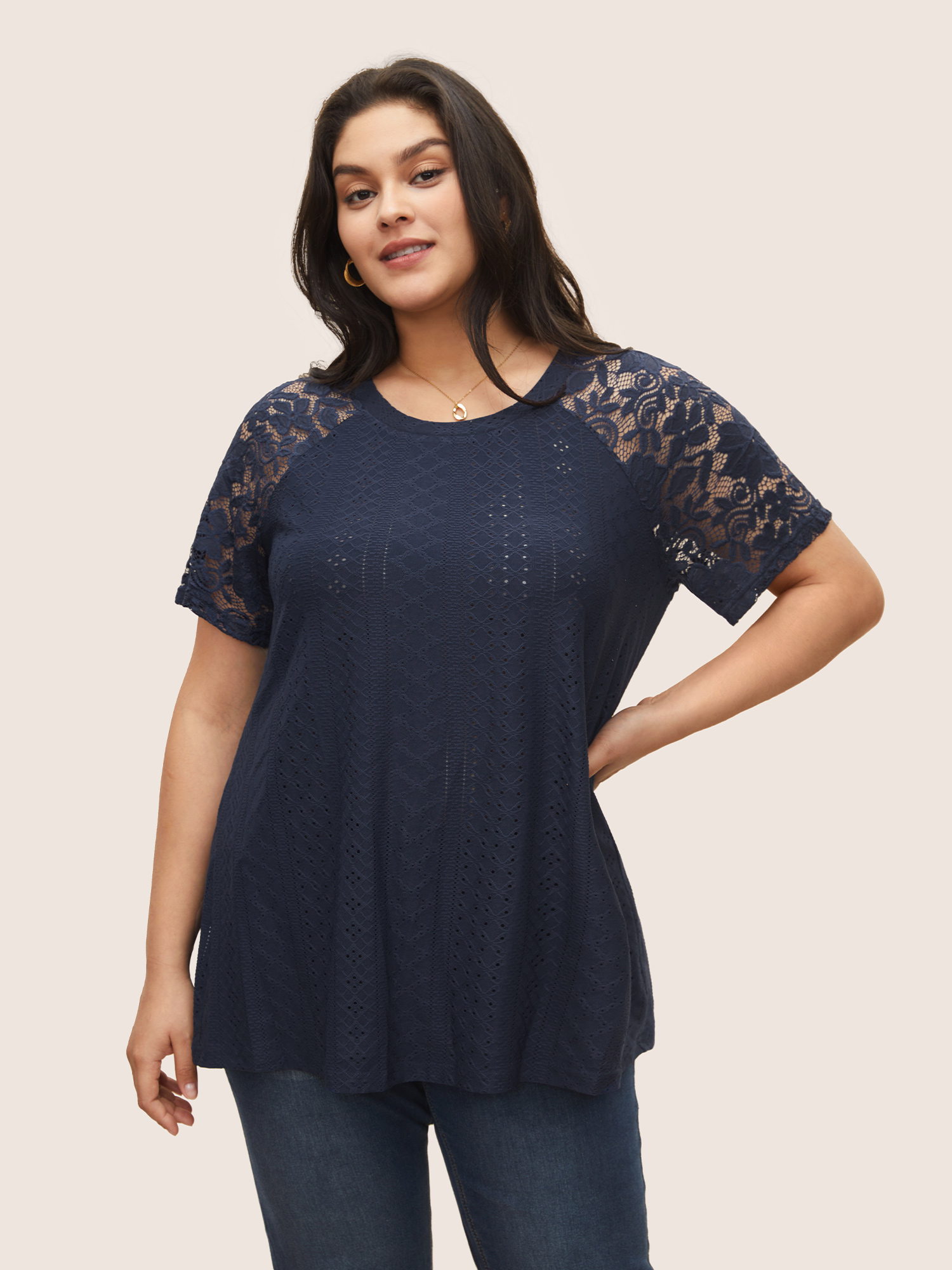 

Plus Size Solid Broderie Anglaise Lace Raglan Sleeve T-shirt Midnight Women Elegant See through Plain Round Neck Everyday T-shirts BloomChic