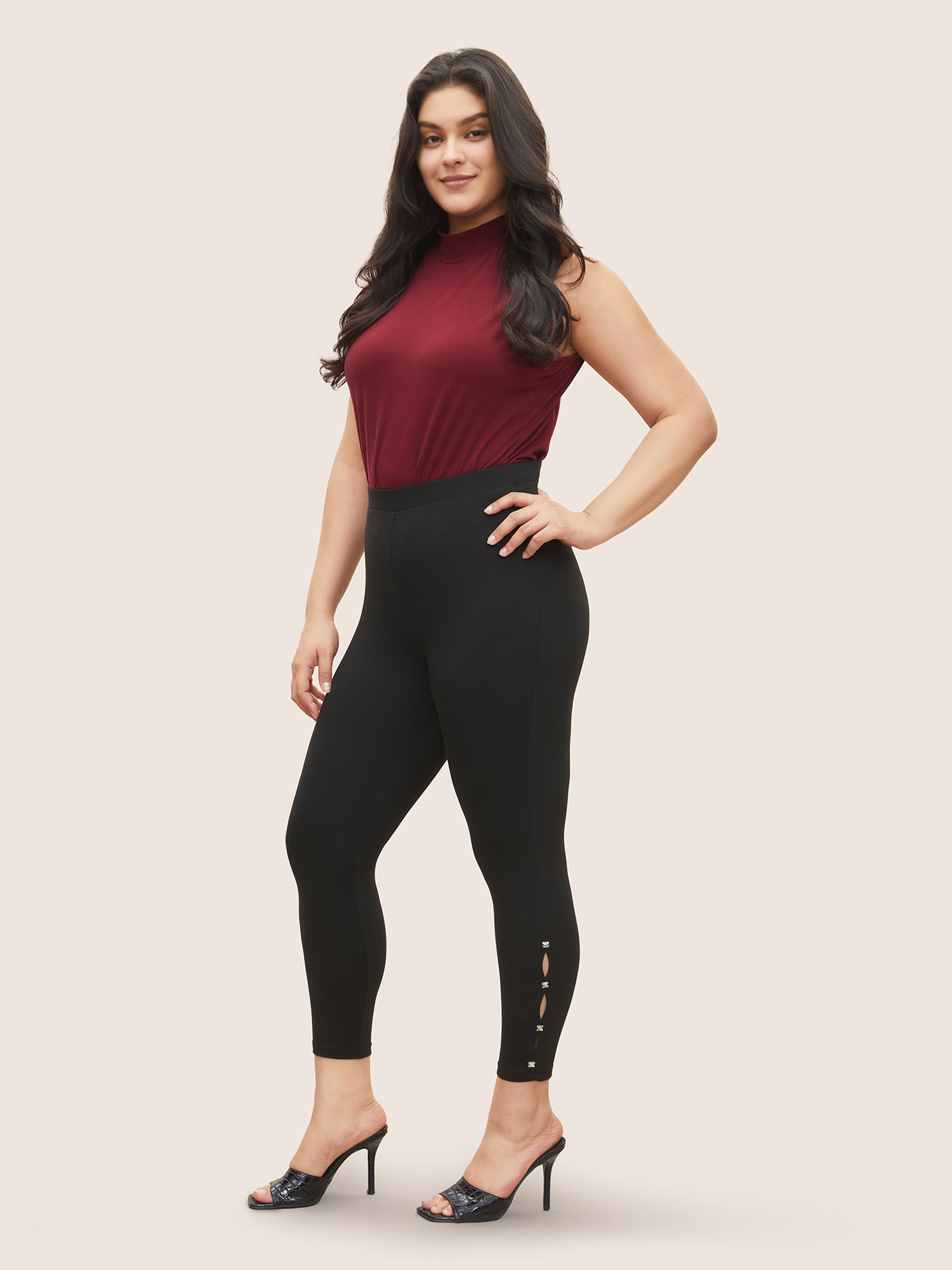 Plus Size Cubic Zirconia Detail Cut Out Skinny Leggings Women Black Elegant High stretch Skinny High Rise Everyday Leggings BloomChic 18-20/2X 