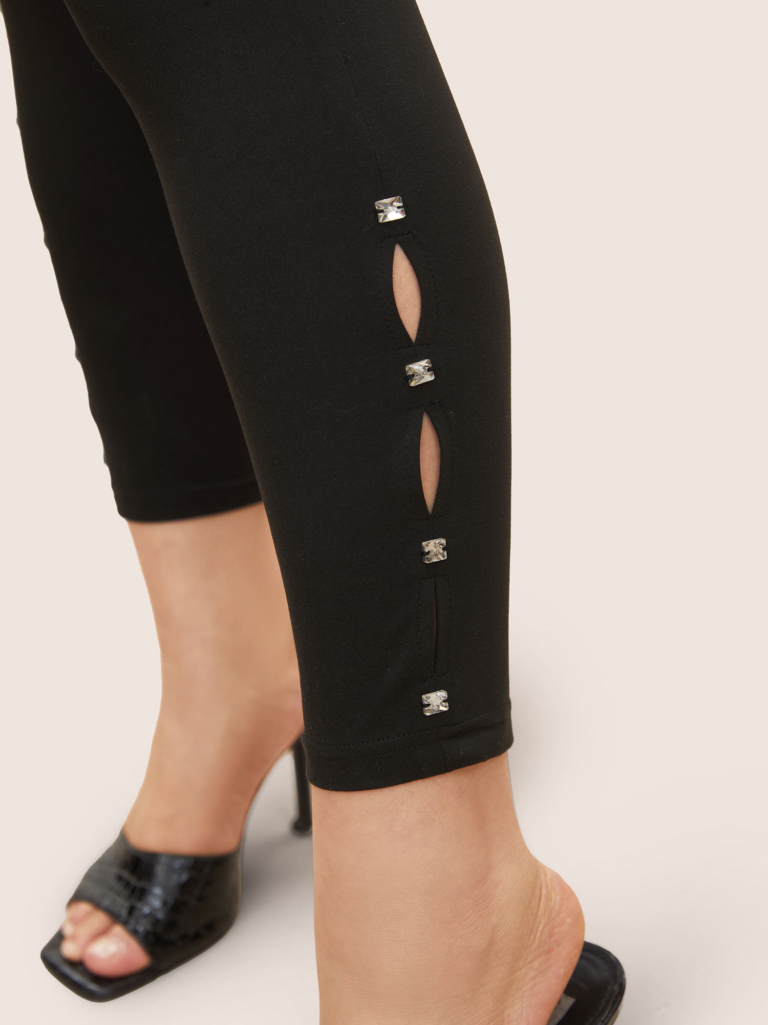 Plus Size Cubic Zirconia Detail Cut Out Skinny Leggings Women Black Elegant High stretch Skinny High Rise Everyday Leggings BloomChic 18-20/2X 