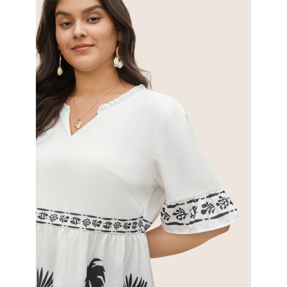 

Plus Size White Silhouette Floral Print Frill Trim Gathered Blouse Women Resort Half Sleeve V-neck Vacation Blouses BloomChic