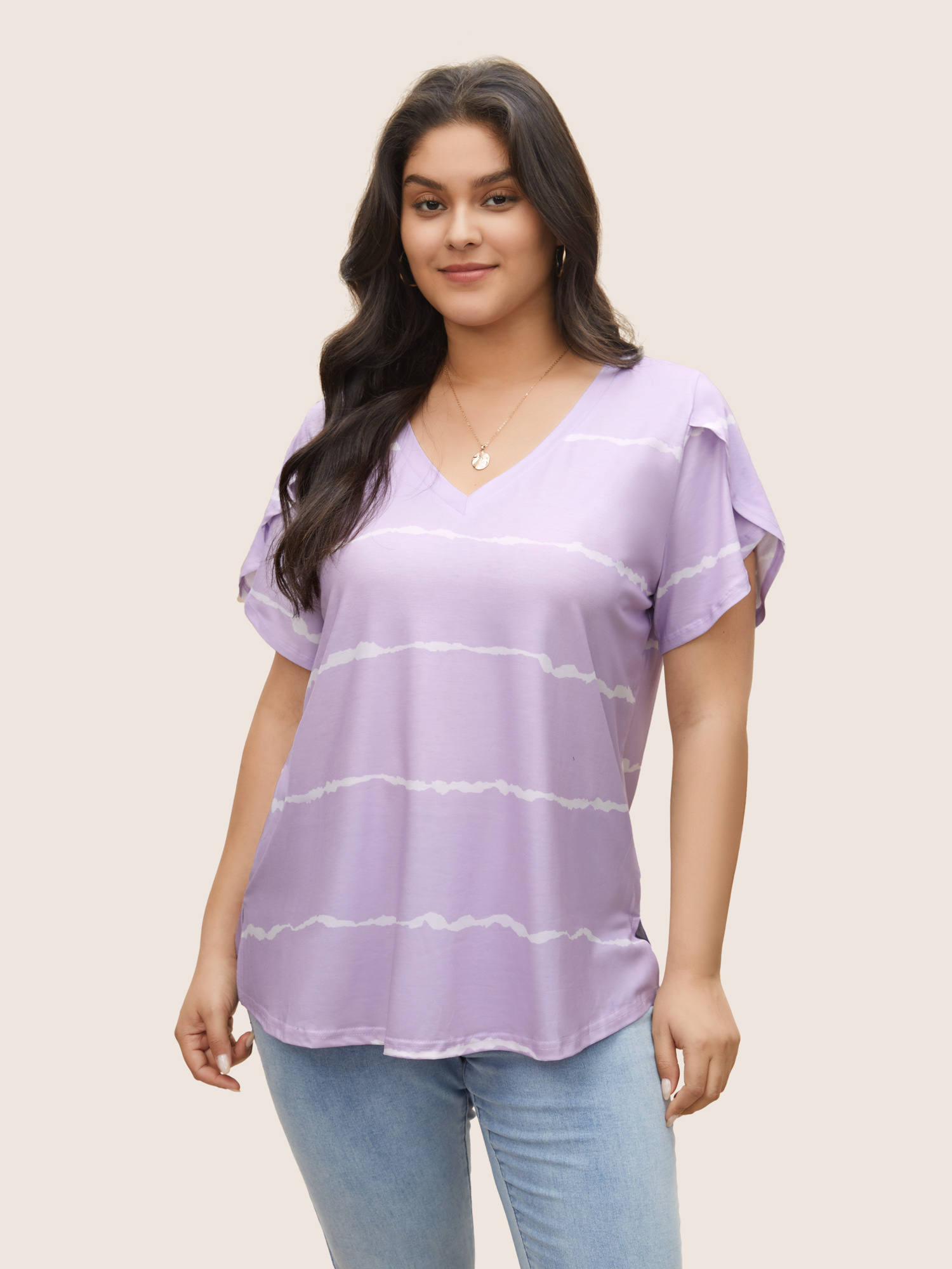 

Plus Size Striped Contrast Petal Sleeve T-shirt Lilac Women Elegant Striped V-neck Everyday T-shirts BloomChic