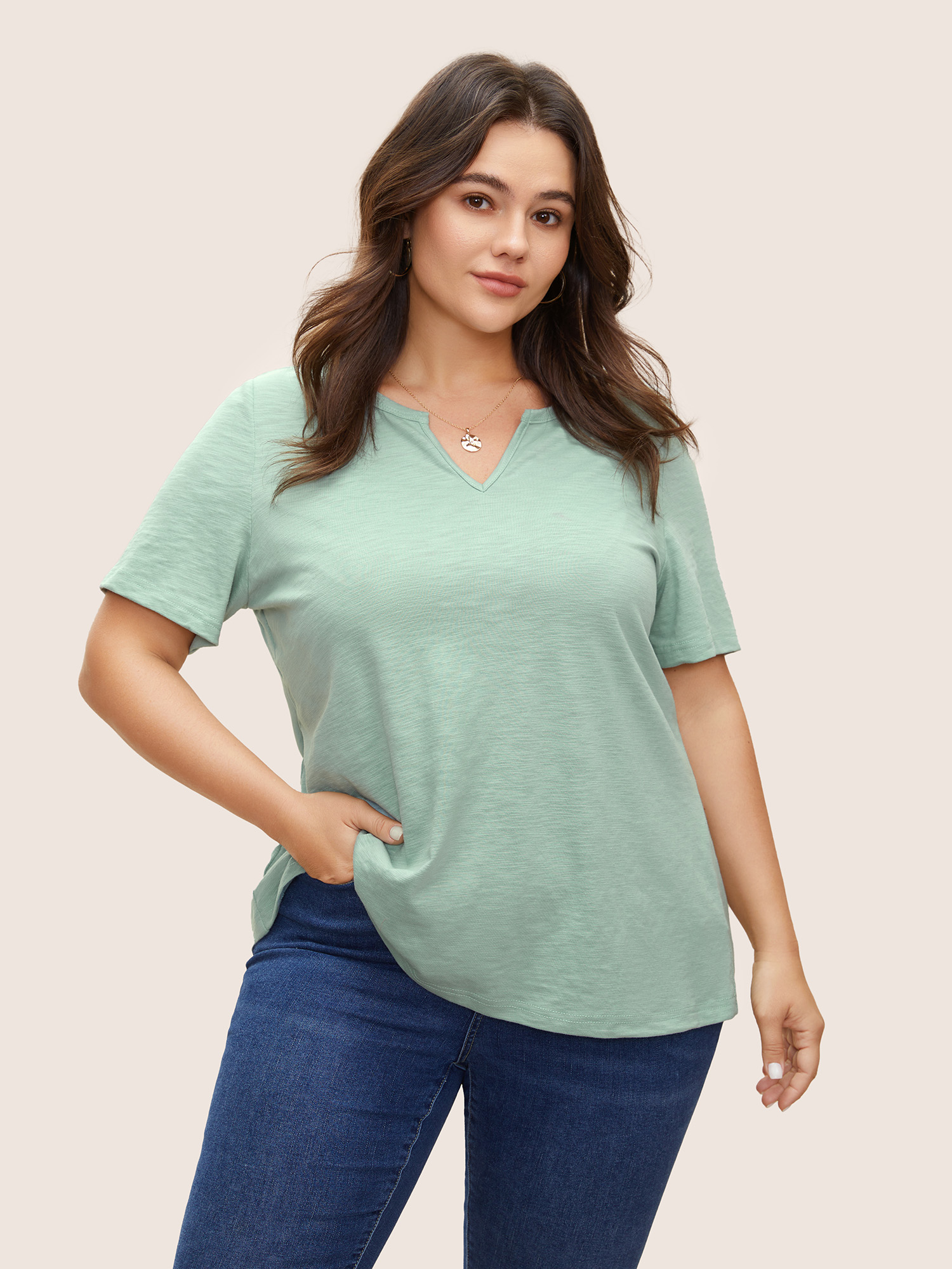 

Plus Size Solid Plisse Notched T-shirt Green Women Casual Non Plain Notched collar Everyday T-shirts BloomChic