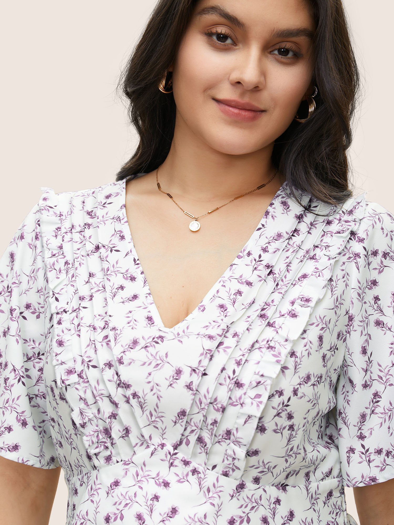 Plus Size Purple Floral Pleated Elastic Waist Ruffle Sleeve Blouse Women Elegant Half Sleeve V-neck Everyday Blouses BloomChic 10/M 