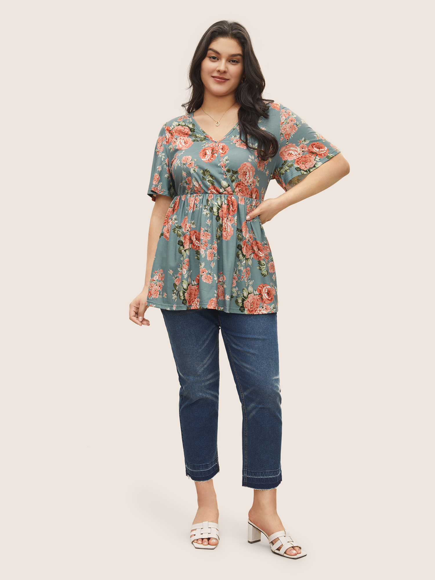 

Plus Size Overlap Collar Floral Flutter Sleeve T-shirt Multicolor Overlap Collar Short sleeve Elegant Jersey Tops