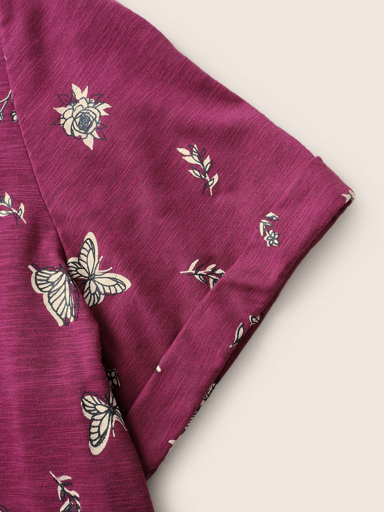 Plus Size Butterfly Print Cuffed Sleeve T-shirt Purple Women Resort Non Animal Round Neck Vacation T-shirts BloomChic 12/L 