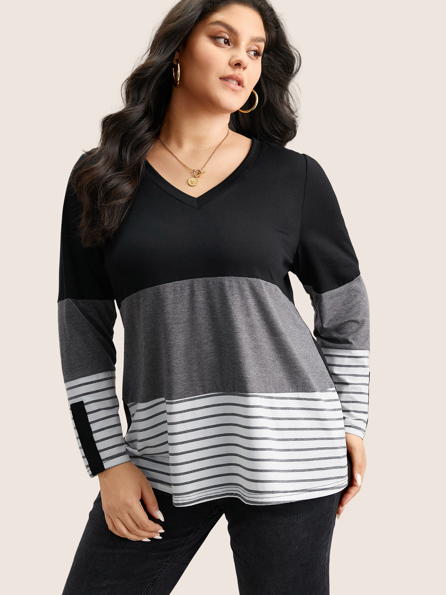 Plus Size Colorblock Contrast Striped V Neck T-shirt Black Women Casual Contrast Striped V-neck Everyday T-shirts BloomChic 18-20/2X 