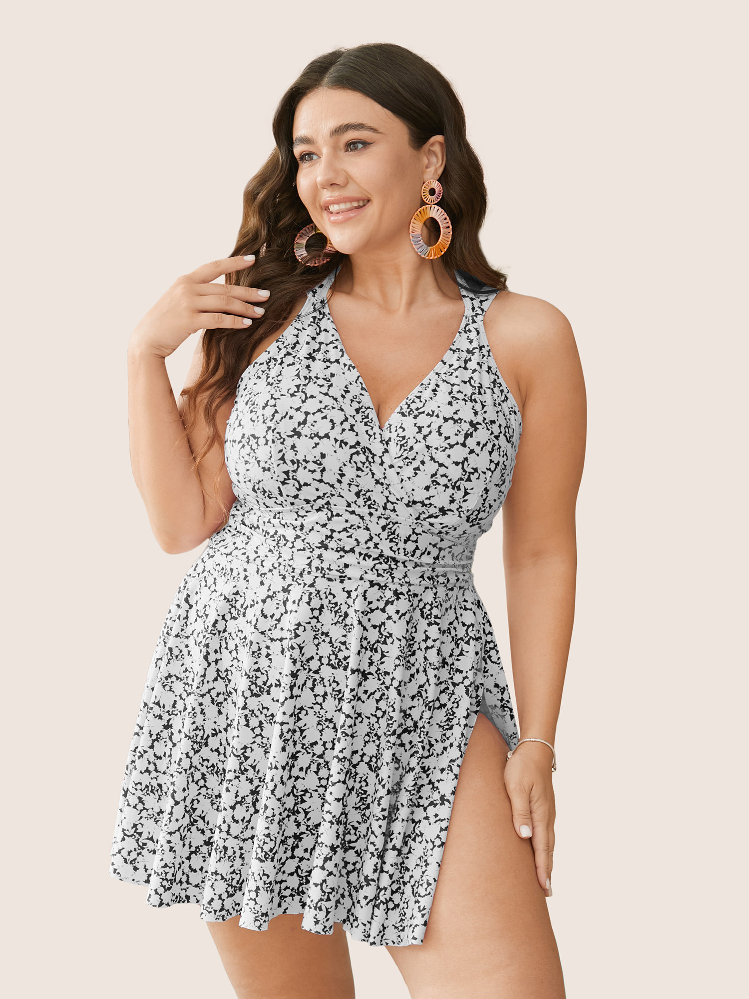 

Plus Size Ditsy Floral Halter Neck Split Hem Swim Dress Women's Swimwear Black Beach Bodycon V-neck High stretch Curve Swim Dresses BloomChic