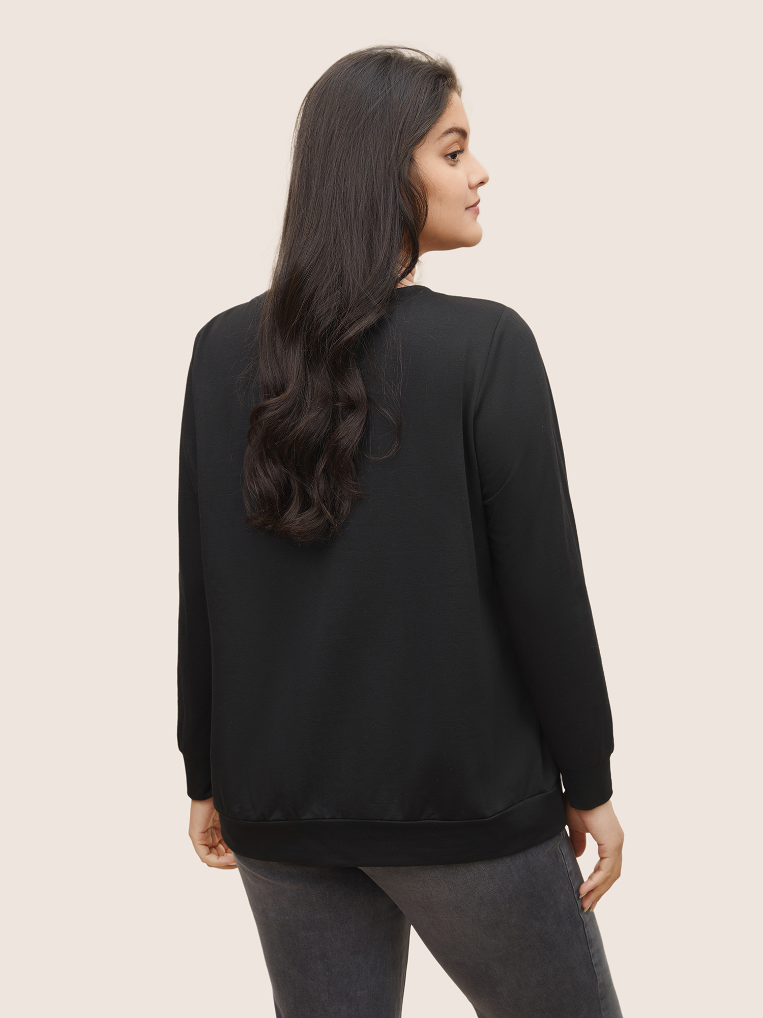 Plus Size Art & Design Graphic Crew Neck Sweatshirt Women Black Casual Non Round Neck Everyday Sweatshirts BloomChic 22-24/3X 