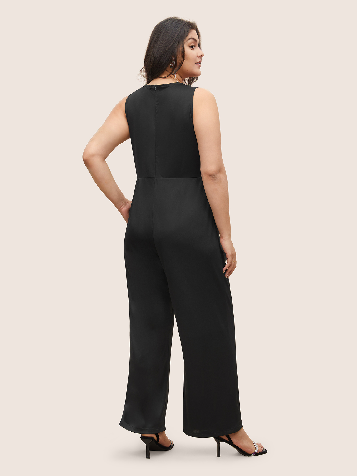 Plus Size Black Solid Patchwork Pocket Square Neck Sleeveless Jumpsuit Women Cocktail Party Loose Jumpsuits BloomChic 30/6X 