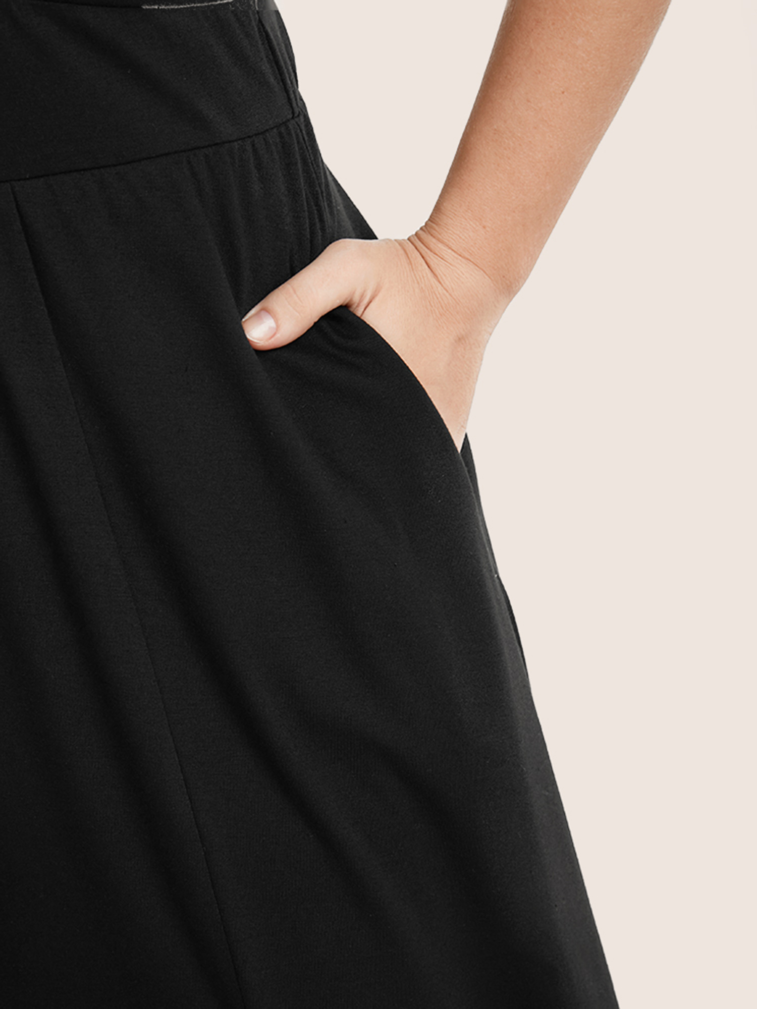 Plus Size Solid Pocket Contrast Lace Split Maxi Dress Black Women Patchwork V-neck Short sleeve Curvy Long Dress BloomChic 30/6X 