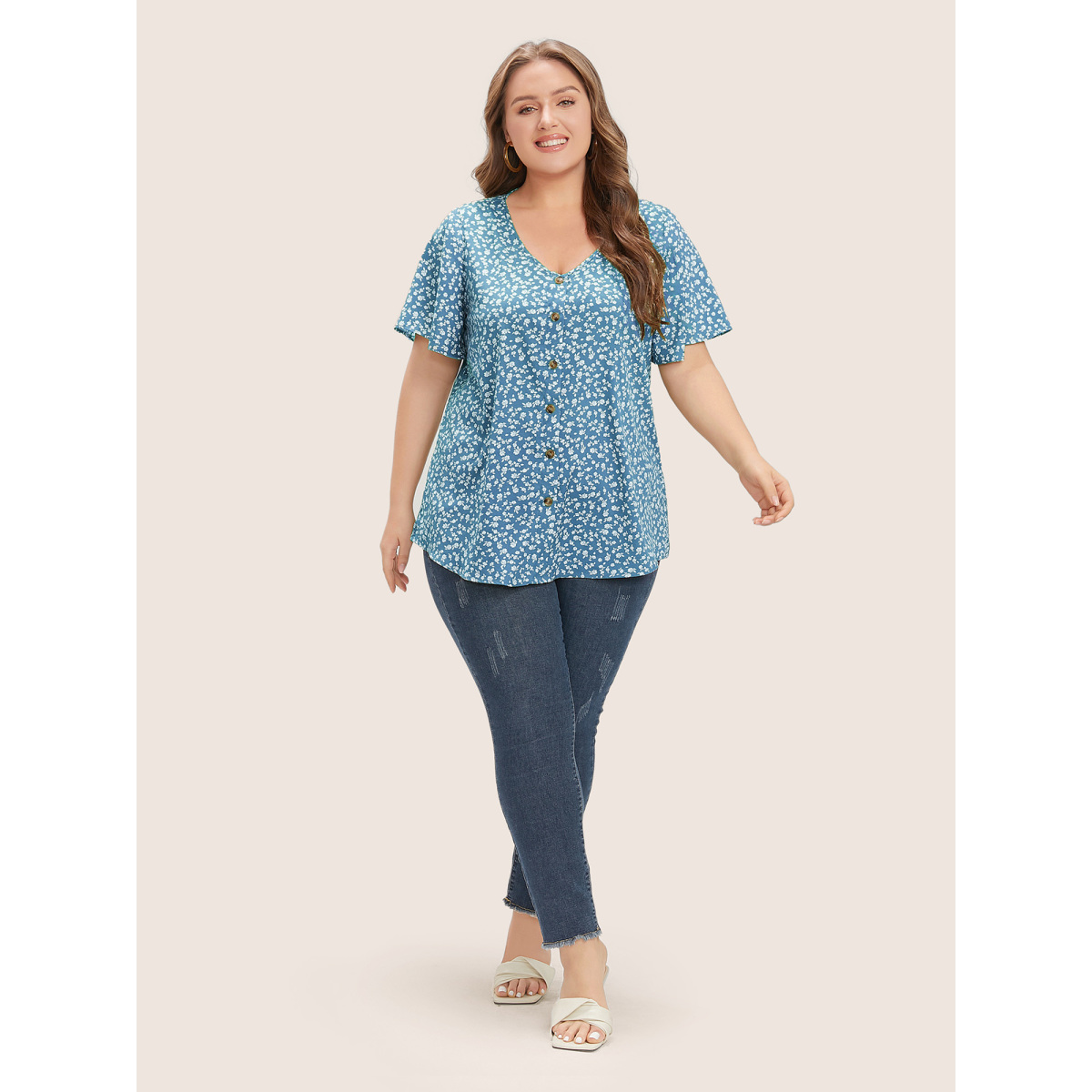 

Plus Size Blue Ditsy Floral Ruffle Sleeve Button Detail Blouse Women Elegant Short sleeve V-neck Everyday Blouses BloomChic