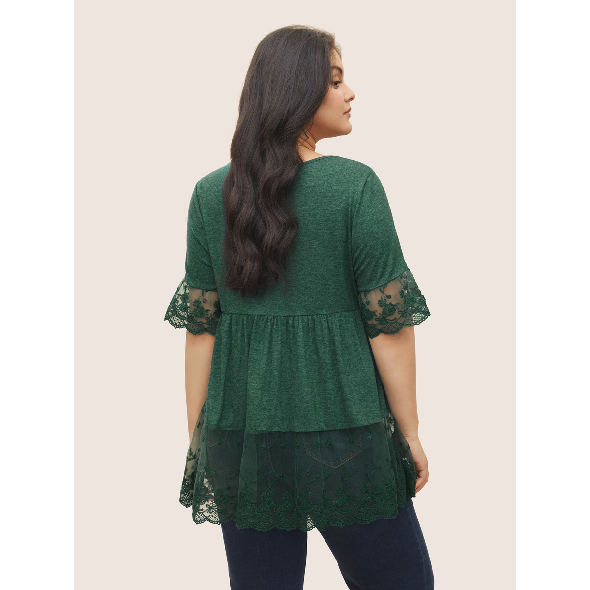 

Plus Size Crochet Lace Mesh Knit Ruffle Layered Hem Top Green Women Elegant Gathered Plain Round Neck Everyday T-shirts BloomChic