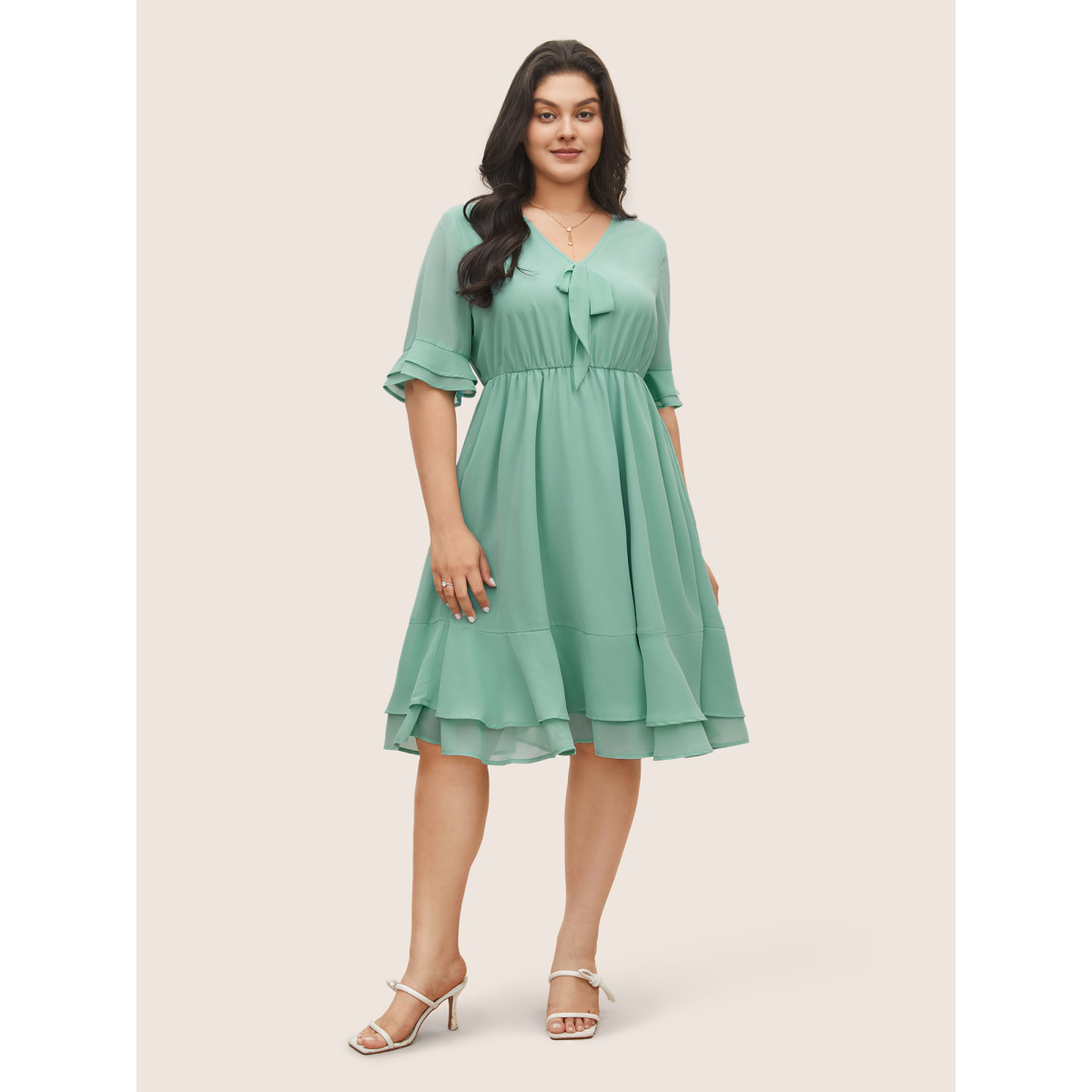 

Plus Size Solid Bowknot Patchwork Tiered Ruffle Sleeve Dress Turquoise Women Non Curvy Midi Dress BloomChic