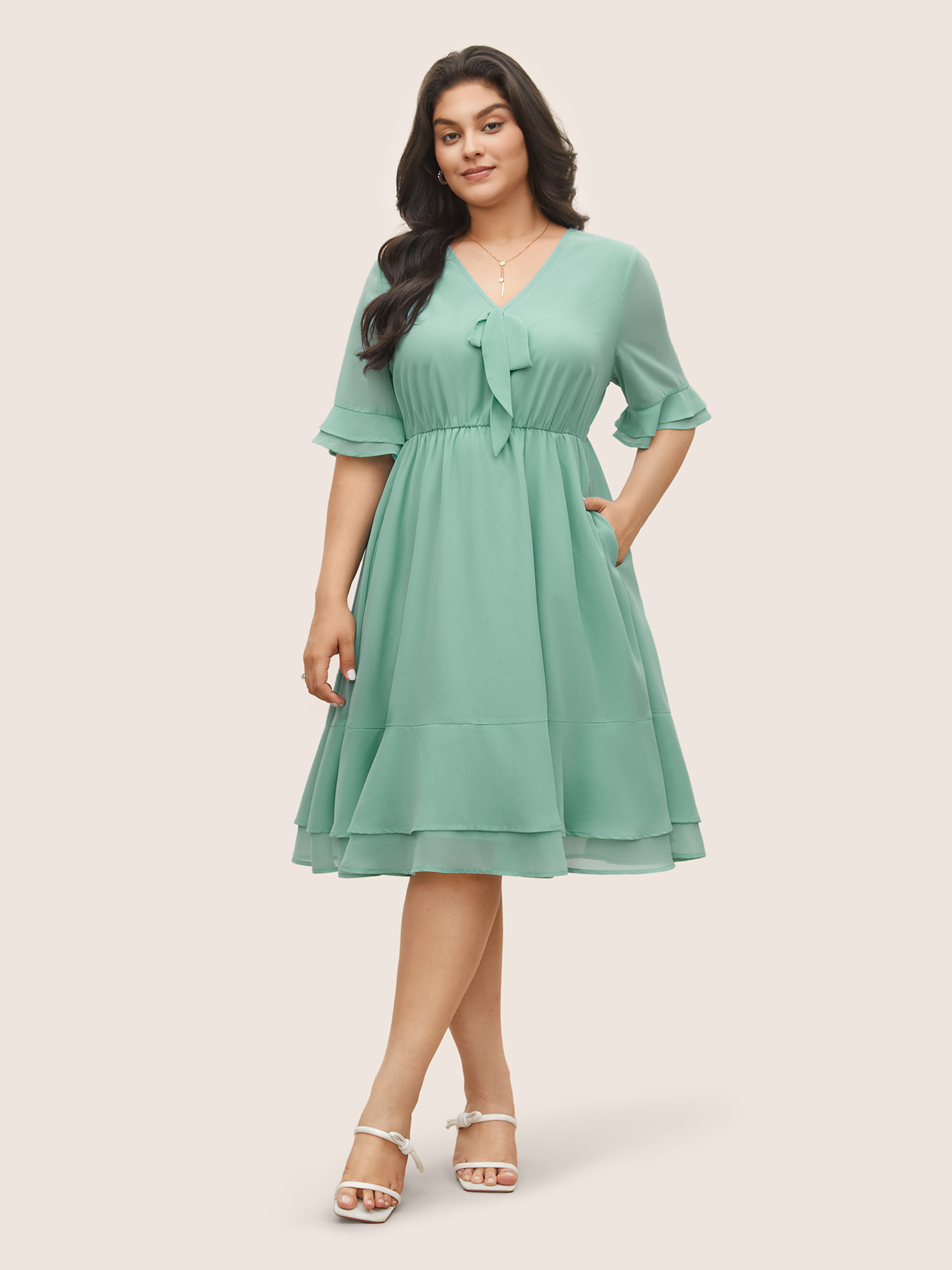 

Plus Size Solid Bowknot Patchwork Tiered Ruffle Sleeve Dress Turquoise Women Elegant Non V-neck Half Sleeve Curvy Midi Dress BloomChic