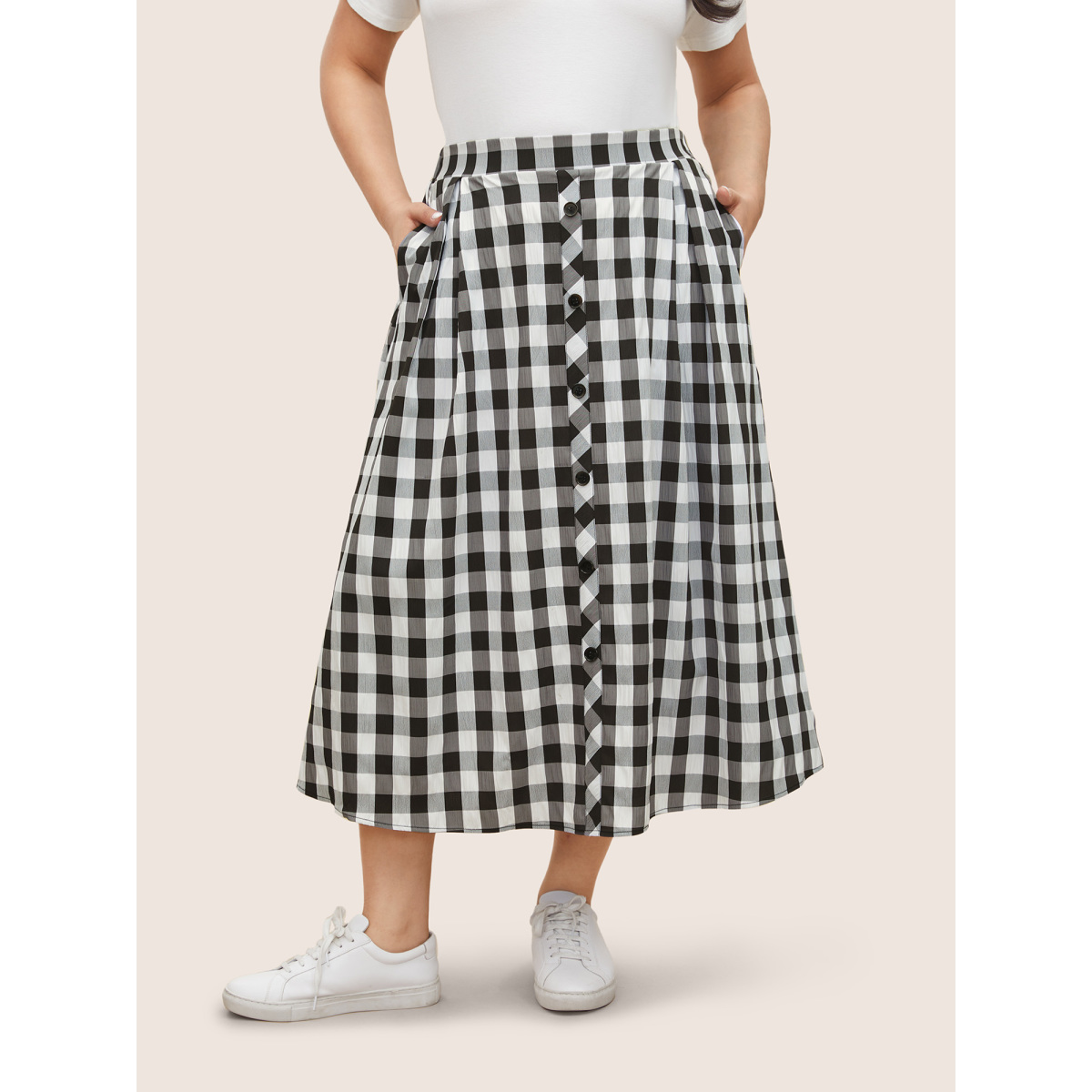 

Plus Size Gingham Button Detail Elastic Waist Pocket Skirt Women Black Casual Non No stretch Slanted pocket Everyday Skirts BloomChic