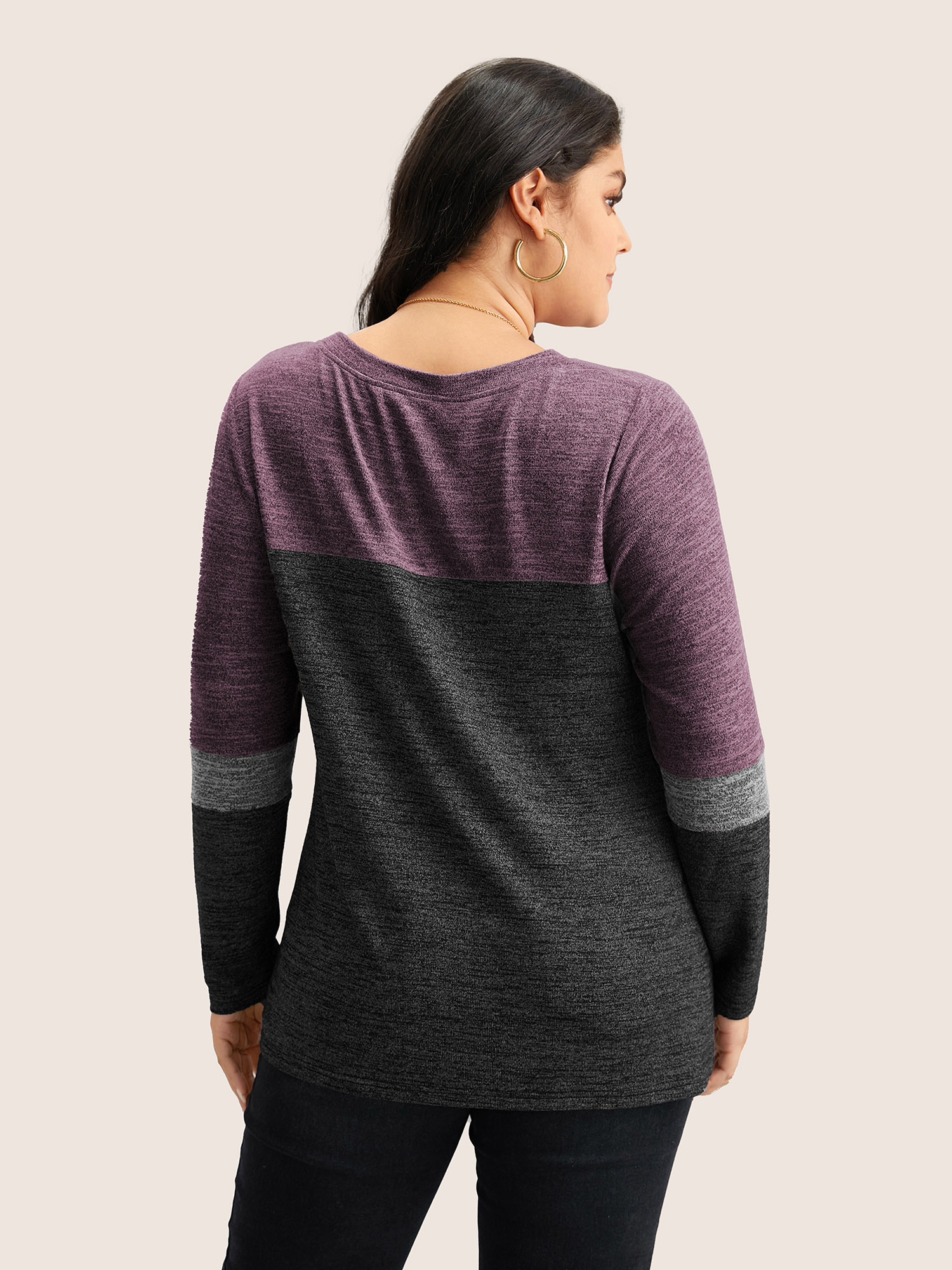 

Plus Size Heather Colorblock Contrast Crew Neck T-shirt Black Women Casual Texture Plain Round Neck Everyday T-shirts BloomChic