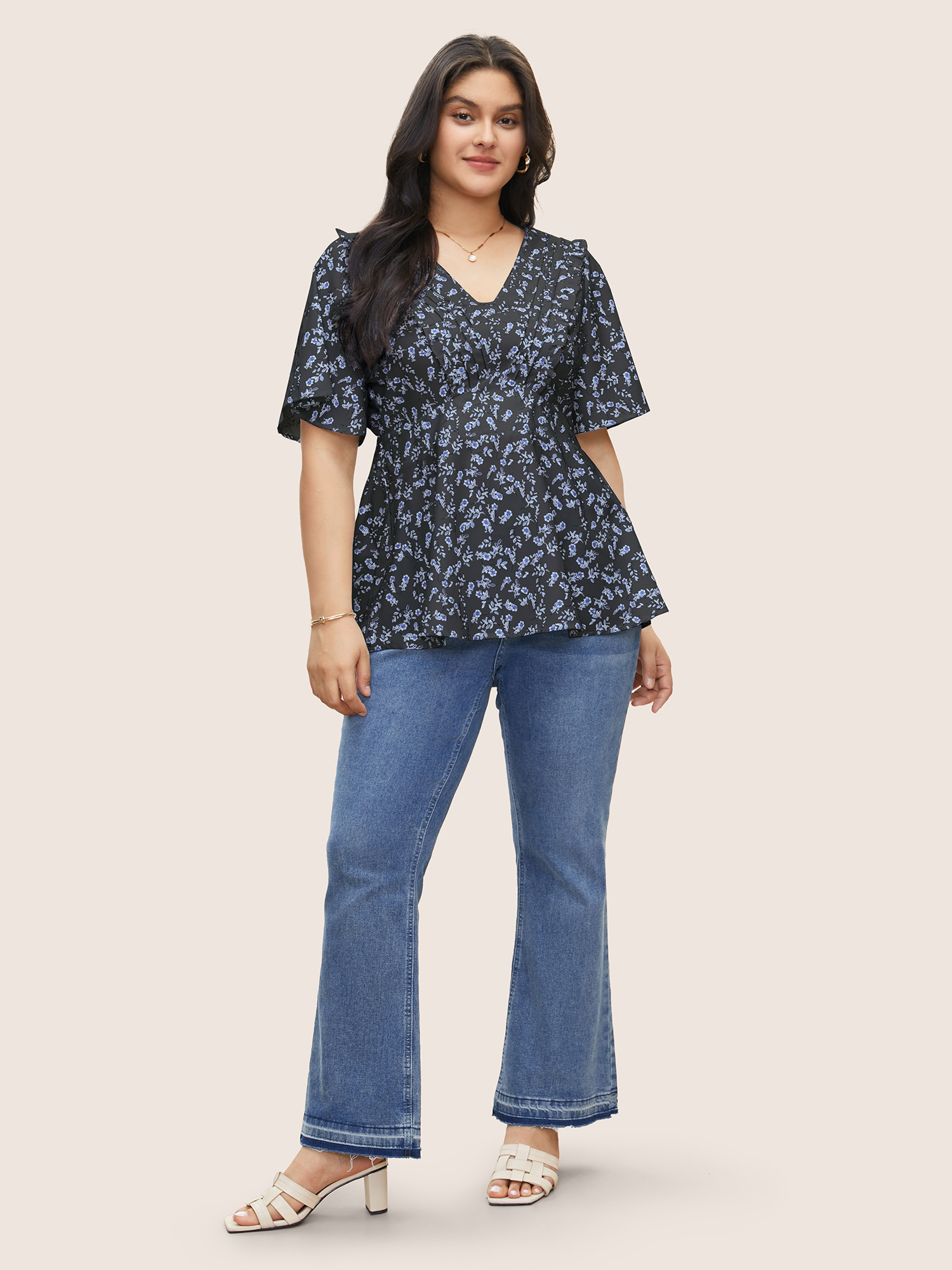 Plus Size BlackFlower Floral Pleated Elastic Waist Ruffle Sleeve Blouse Women Elegant Half Sleeve V-neck Everyday Blouses BloomChic 26/4X 