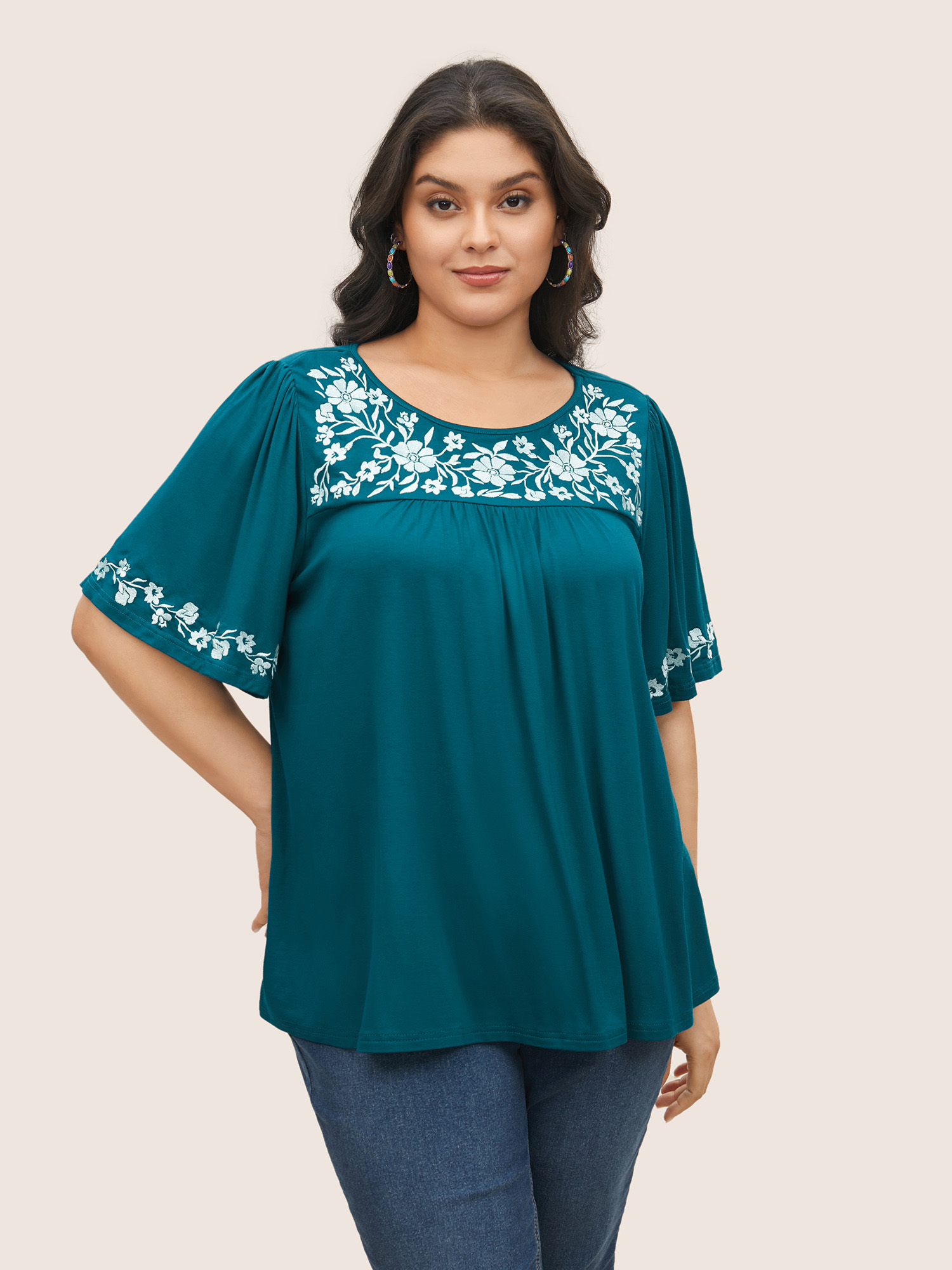 

Plus Size Floral Embroidered Gathered Ruffle Sleeve T-shirt Cerulean Round Neck Short sleeve Elegant Jersey Tops