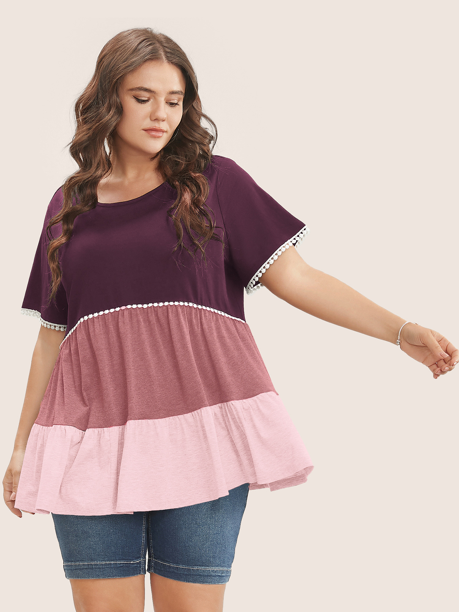 

Plus Size Colorblock Contrast Ruffle Tiered T-shirt MistyRose Women Casual Tiered Colorblock Round Neck Everyday T-shirts BloomChic