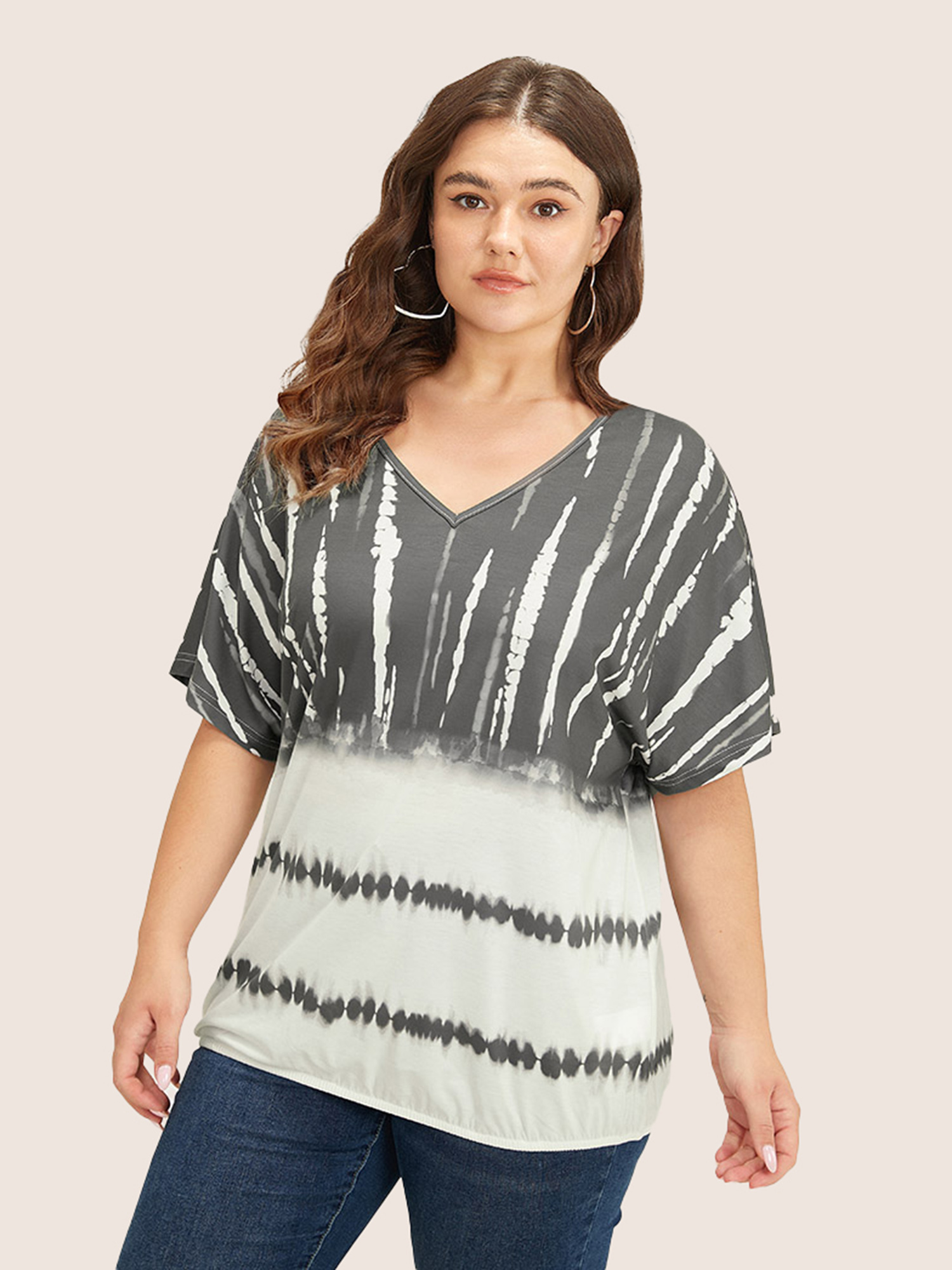 

Plus Size Tie Dye Batwing Sleeve T-shirt DimGray Women Casual Tie Dye V-neck Everyday T-shirts BloomChic