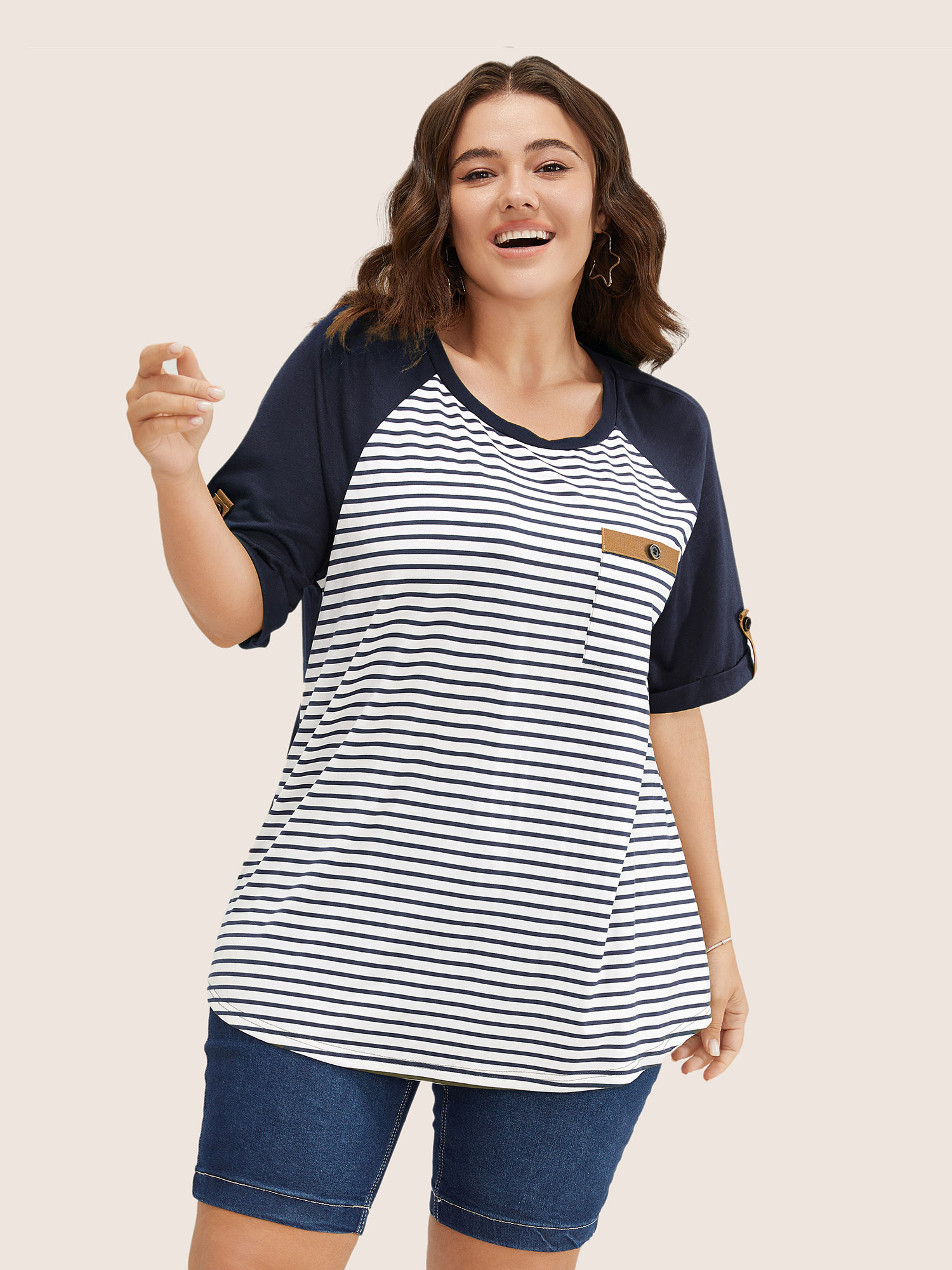 

Plus Size Striped Contrast Patched Pocket Roll Raglan Sleeve T-shirt Indigo Women Casual Contrast Striped Round Neck Everyday T-shirts BloomChic