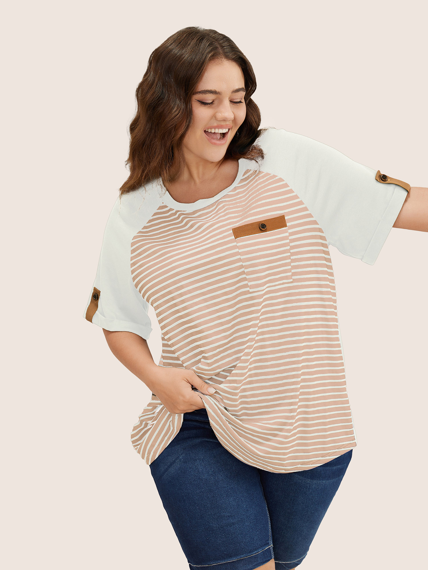 

Plus Size Striped Contrast Patched Pocket Roll Raglan Sleeve T-shirt MistyRose Women Casual Contrast Striped Round Neck Everyday T-shirts BloomChic