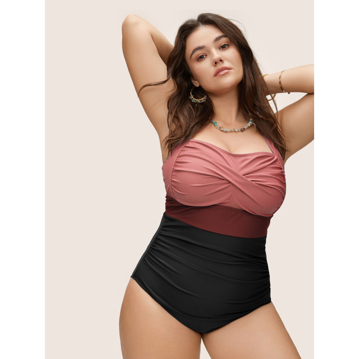 

Plus Size Contrast Twist Front Skinny One Piece Swimsuit Women's Swimwear Russet Beach Non Curve Bathing Suits High stretch One Pieces BloomChic