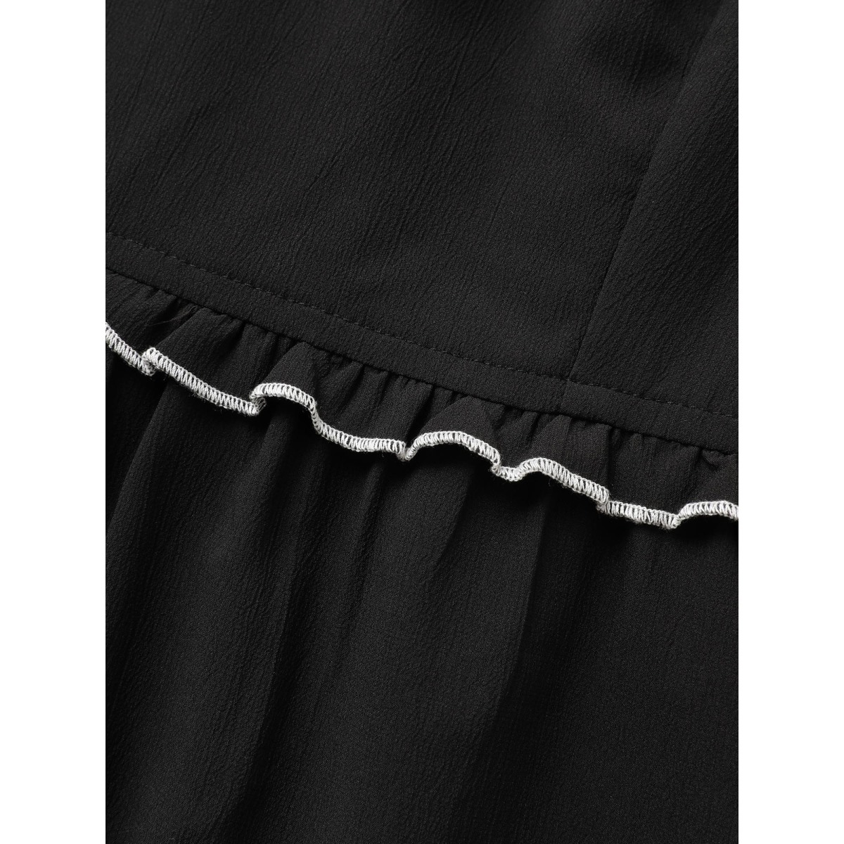 

Plus Size Black Contrast Shirred Woven Ribbon Frill Trim Blouse Women Elegant Short sleeve Heart neckline Everyday Blouses BloomChic