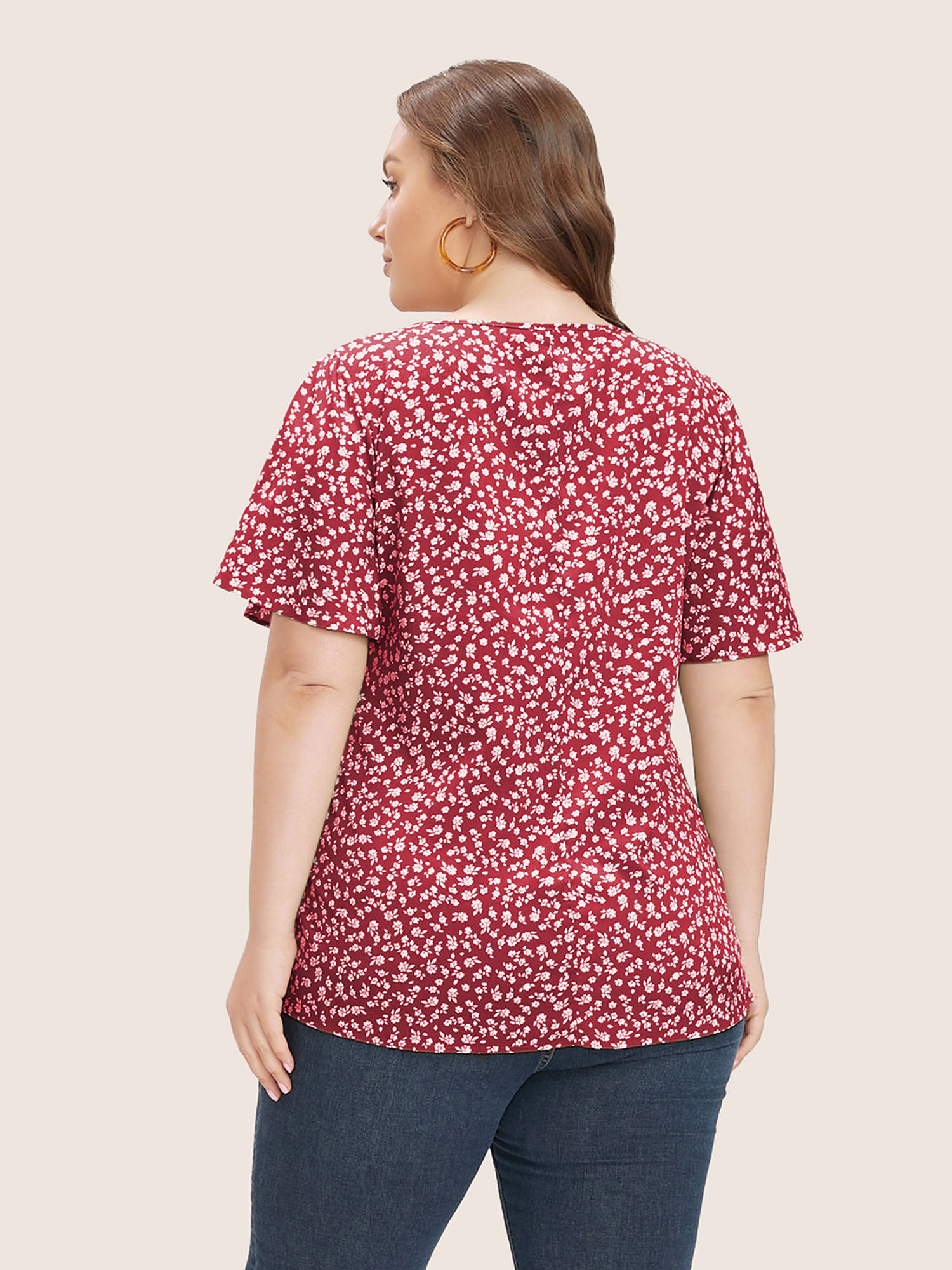 

Plus Size Scarlet Ditsy Floral Ruffle Sleeve Button Detail Blouse Women Elegant Short sleeve V-neck Everyday Blouses BloomChic