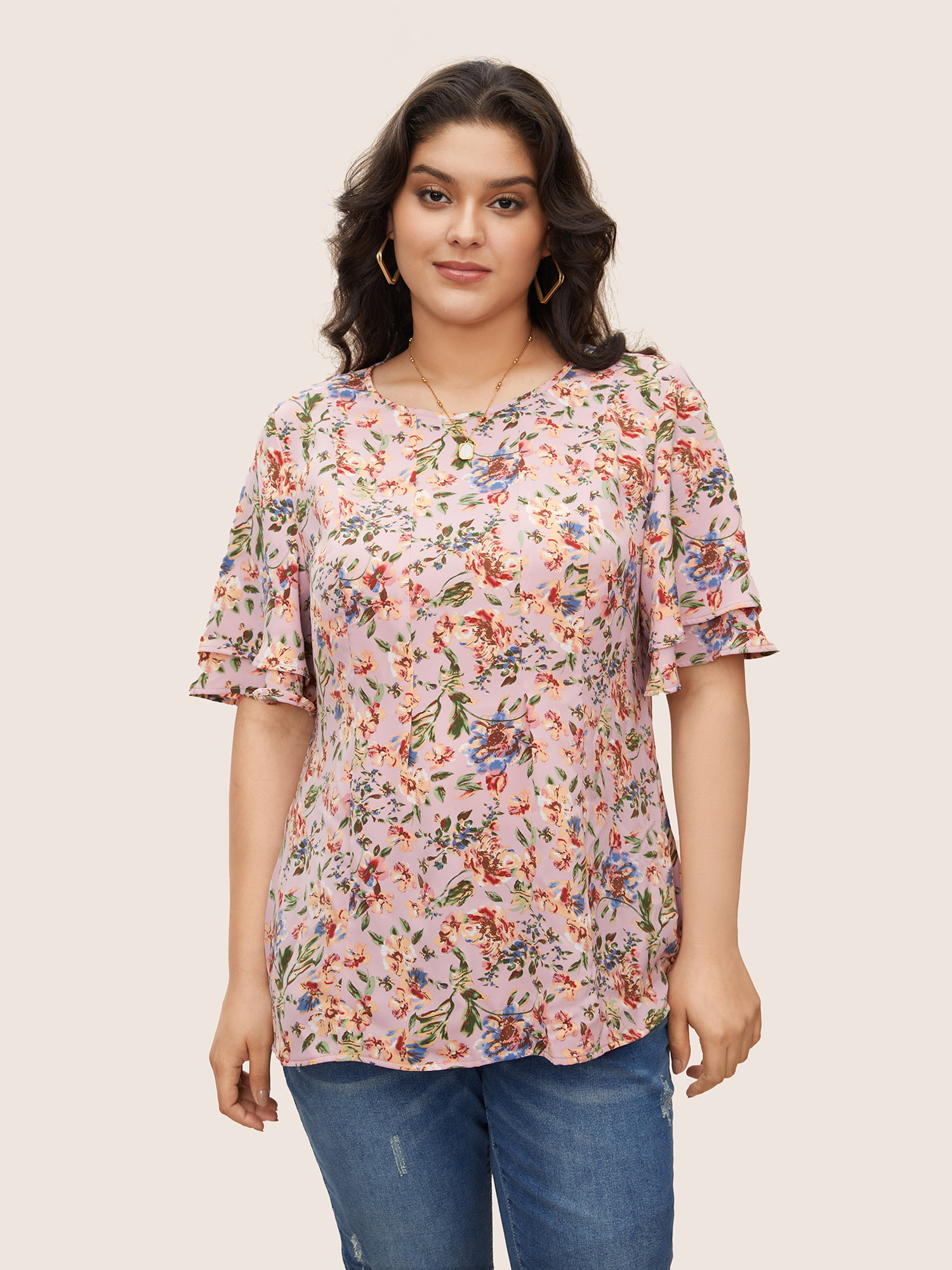 

Plus Size Pink Floral Print Tiered Flutter Sleeve Blouse Women Elegant Half Sleeve Round Neck Everyday Blouses BloomChic