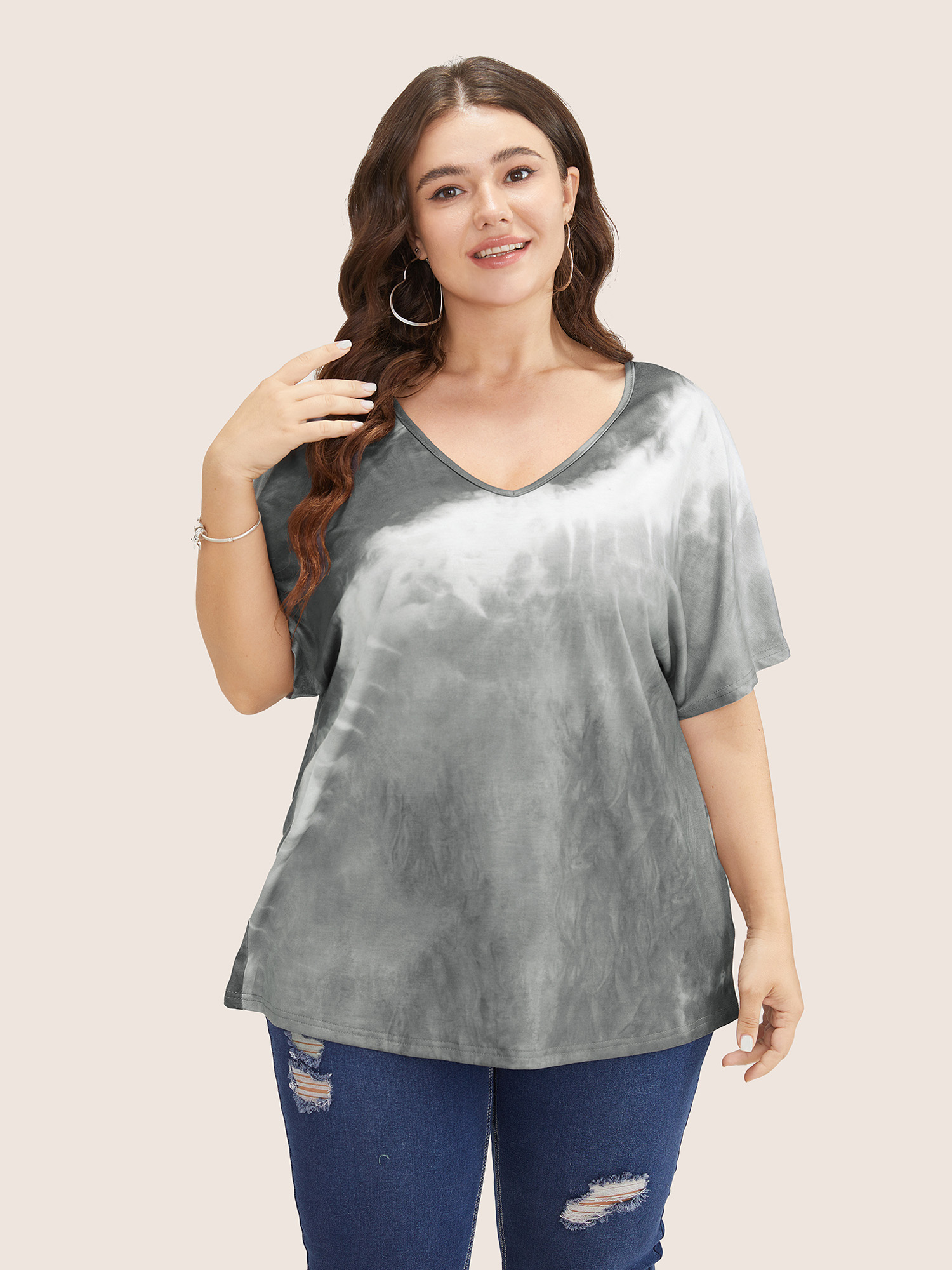 

Plus Size Tie Dye Drop Shoulder V Neck T-shirt Gray Women Resort Tie Dye V-neck Vacation T-shirts BloomChic