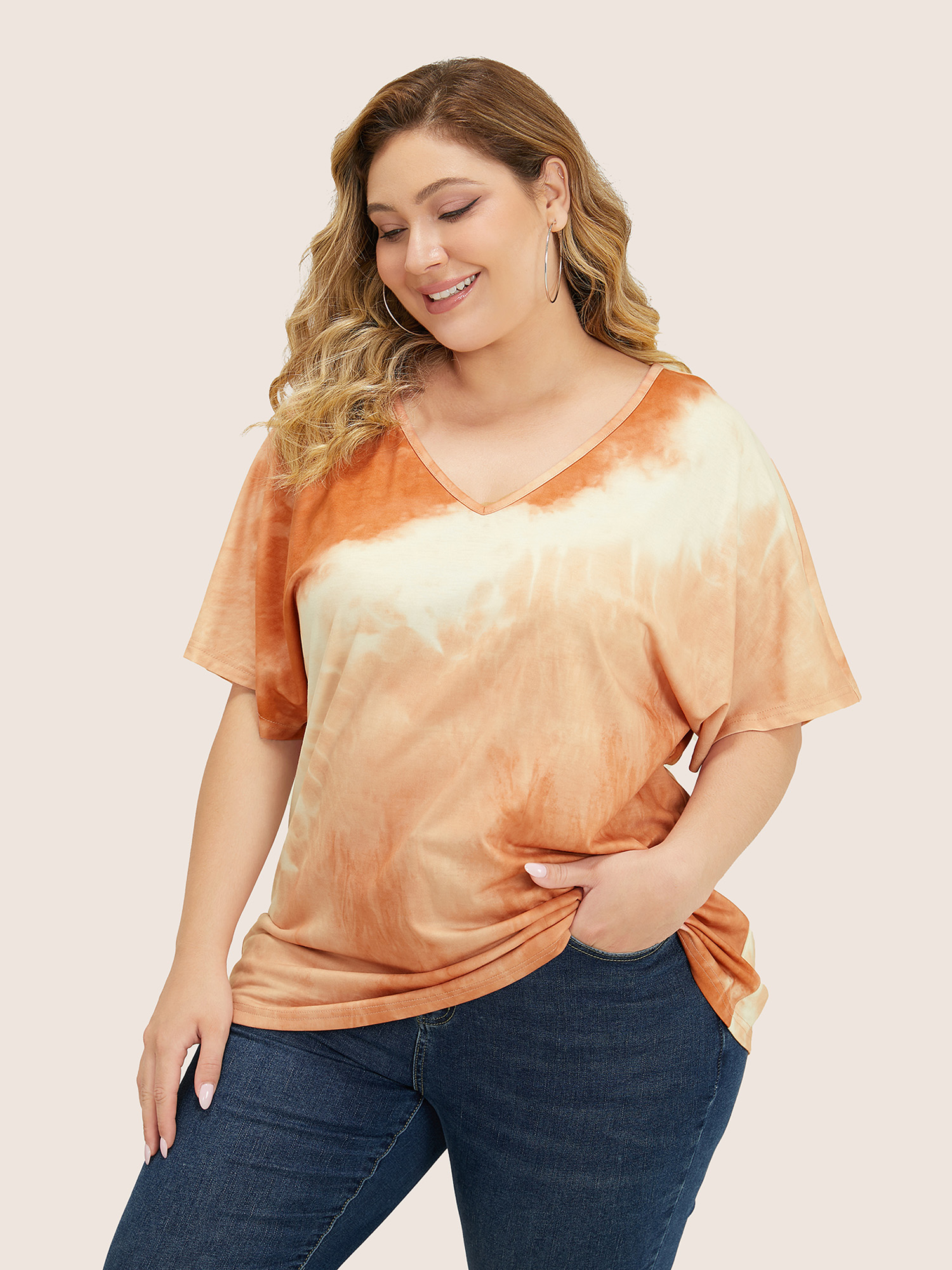 

Plus Size Tie Dye Drop Shoulder V Neck T-shirt Brown Women Resort Tie Dye V-neck Vacation T-shirts BloomChic