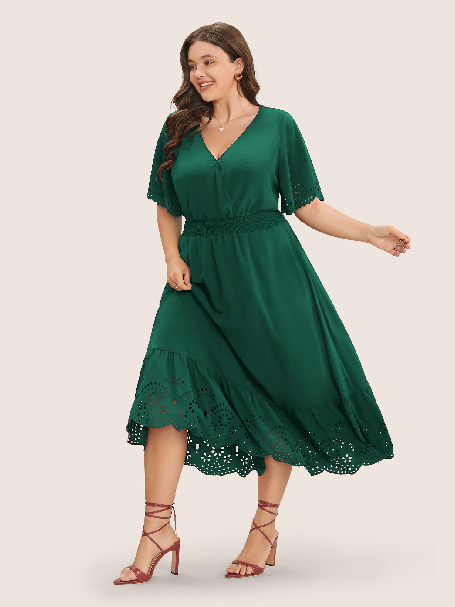 Plus Size Solid Laser Cut Shirred Pocket Wrap Scalloped Trim Flutter Dress Green Women Elegant Non V-neck Short sleeve Curvy Midi Dress BloomChic 10/M 