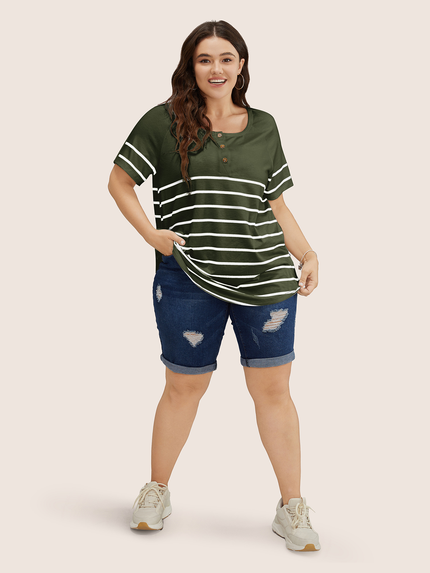 

Plus Size Striped Print Raglan Sleeve Button Up T-shirt ArmyGreen Women Casual Contrast Striped Round Neck Everyday T-shirts BloomChic