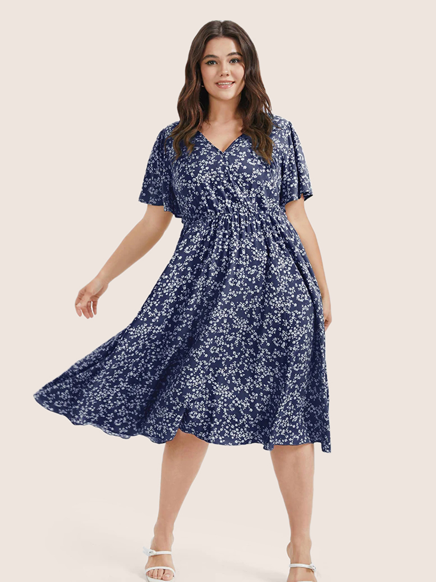 

Plus Size Bloom Dress - Ditsy Floral Elastic Waist Ruffles Pocket Knee Dress DarkBlue Women Elegant Non V-neck Short sleeve Curvy Knee Dress BloomChic