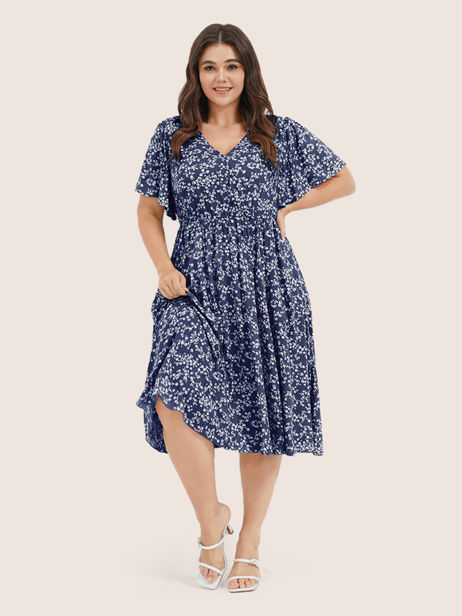 

Plus Size Bloom Dress - Ditsy Floral Elastic Waist Ruffles Pocket Knee Dress DarkBlue Women Elegant Non V-neck Short sleeve Curvy Knee Dress BloomChic