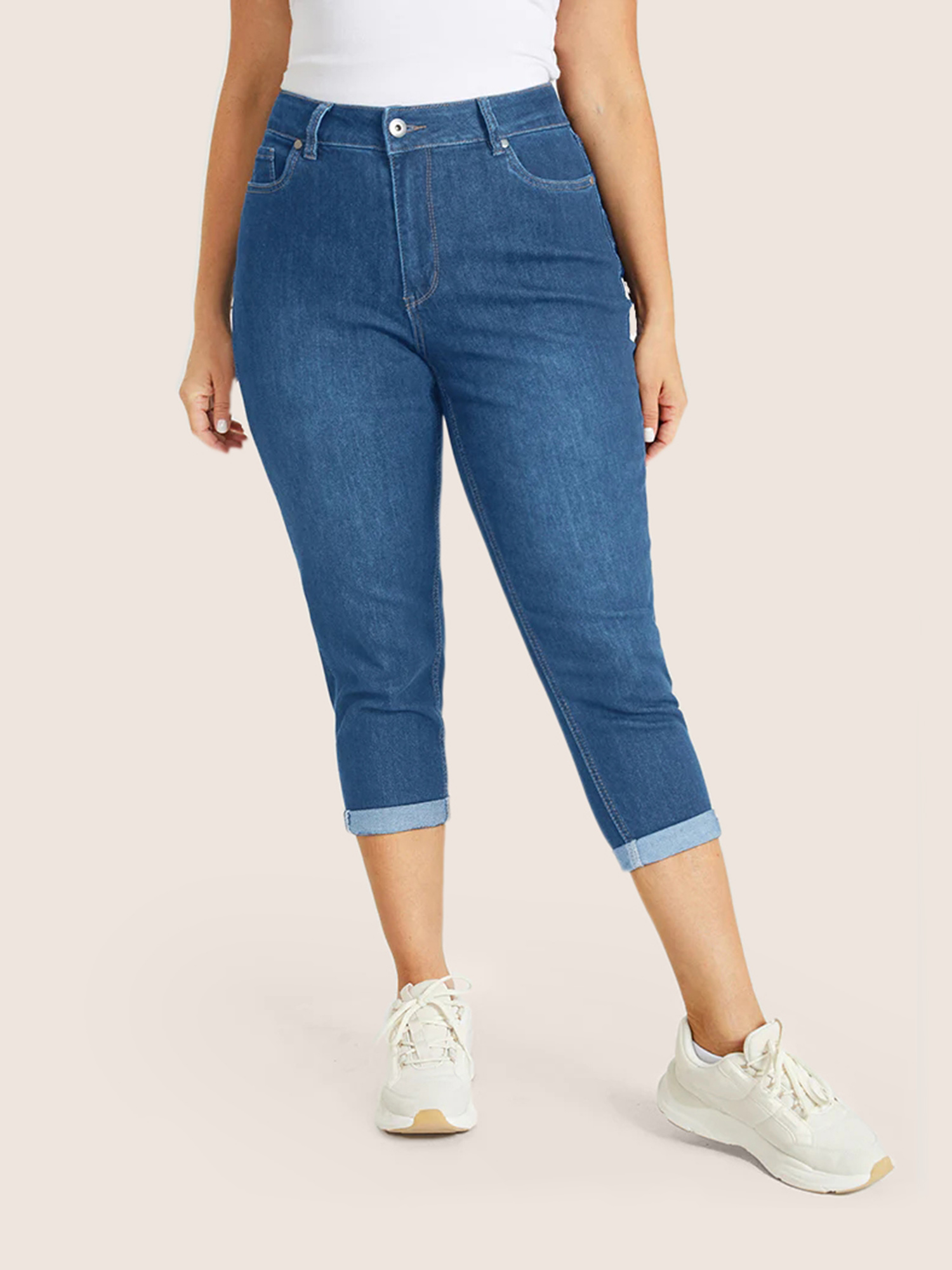 

Plus Size Very Stretchy High Rise Dark Wash Cropped Jeans Women Blue Casual Plain High stretch Slanted pocket Jeans BloomChic