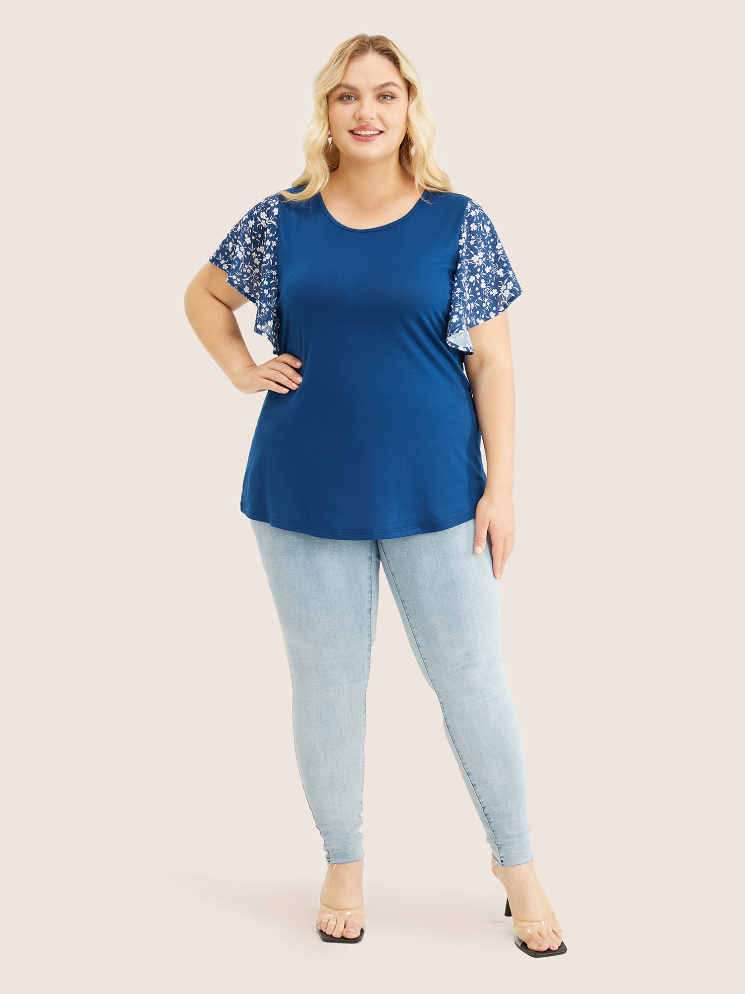 

Plus Size Ditsy Floral Ruffle Sleeve Round Neck T-shirt Indigo Women Elegant Ditsy Floral Round Neck Everyday T-shirts BloomChic