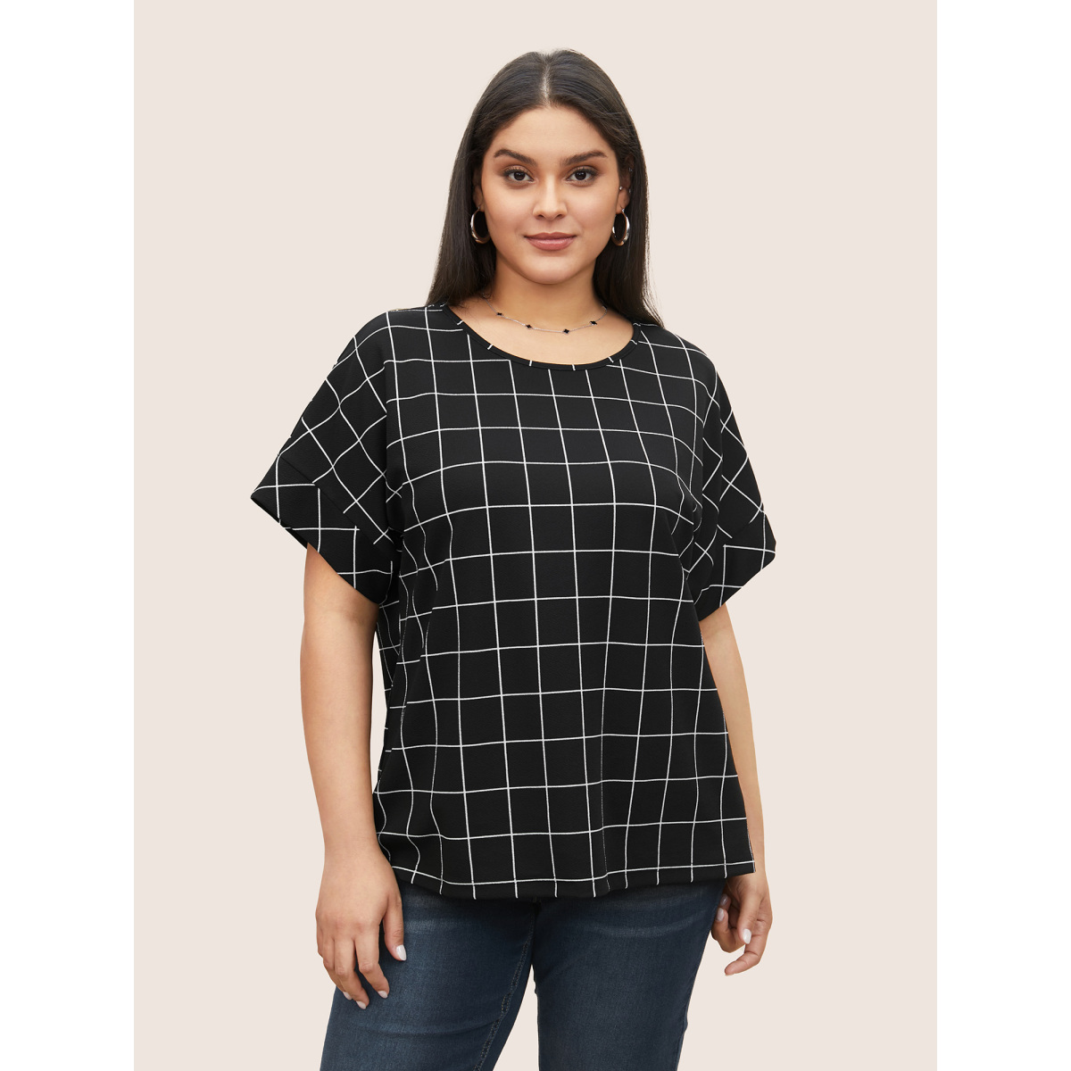

Plus Size Plaid Round Neck Batwing Sleeve T-shirt Black Women Work From Home Round Neck Work T-shirts BloomChic