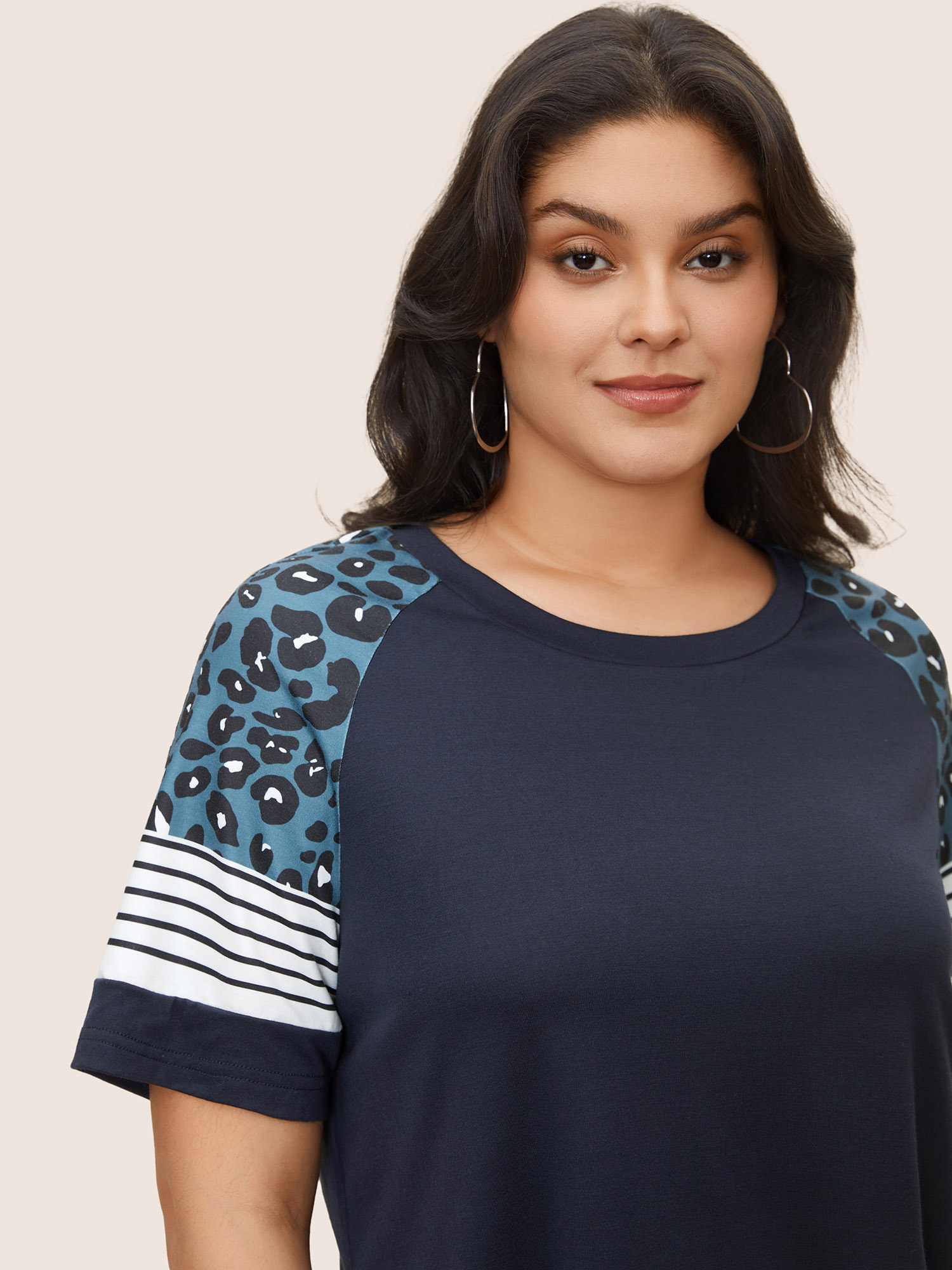 Plus Size Stripes Leopard Patchwork Raglan Sleeve T-shirt Midnight Women Casual Contrast Round Neck Everyday T-shirts BloomChic 28/5X 