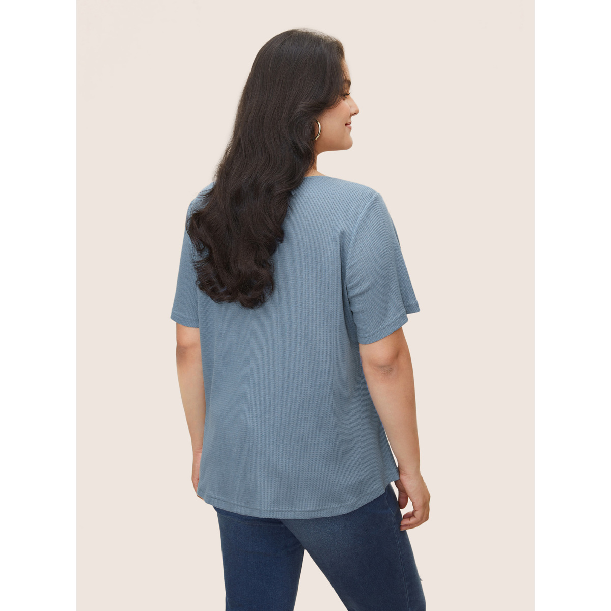 

Plus Size Solid Waffle Knit Plicated Detail T-shirt LightBlue Women Elegant Texture V-neck Everyday T-shirts BloomChic
