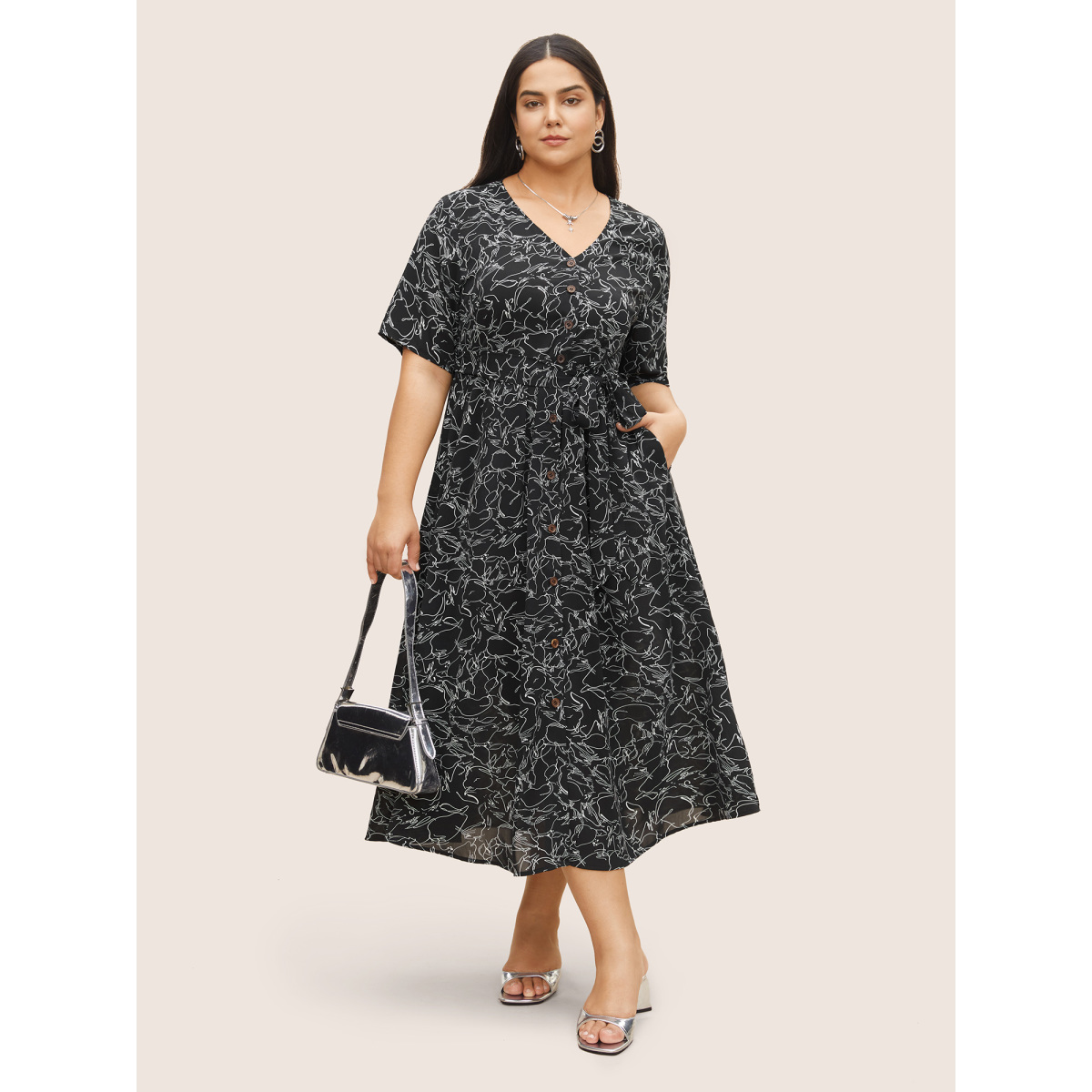 

Plus Size Floral Button Through Belted Pocket Dress Black Women Belted Curvy Midi Dress BloomChic